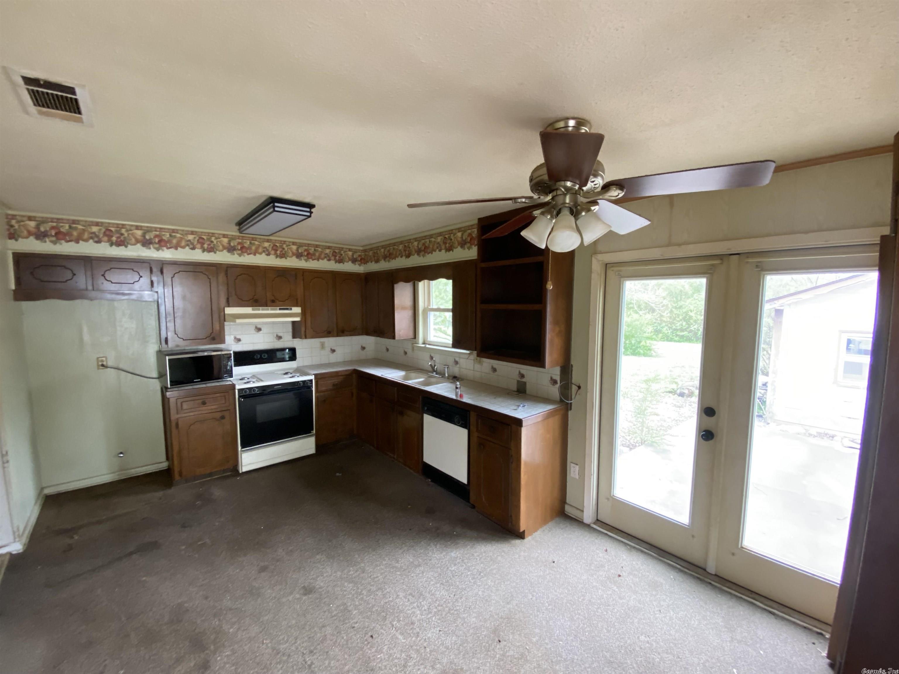 Southern Acres - Residential