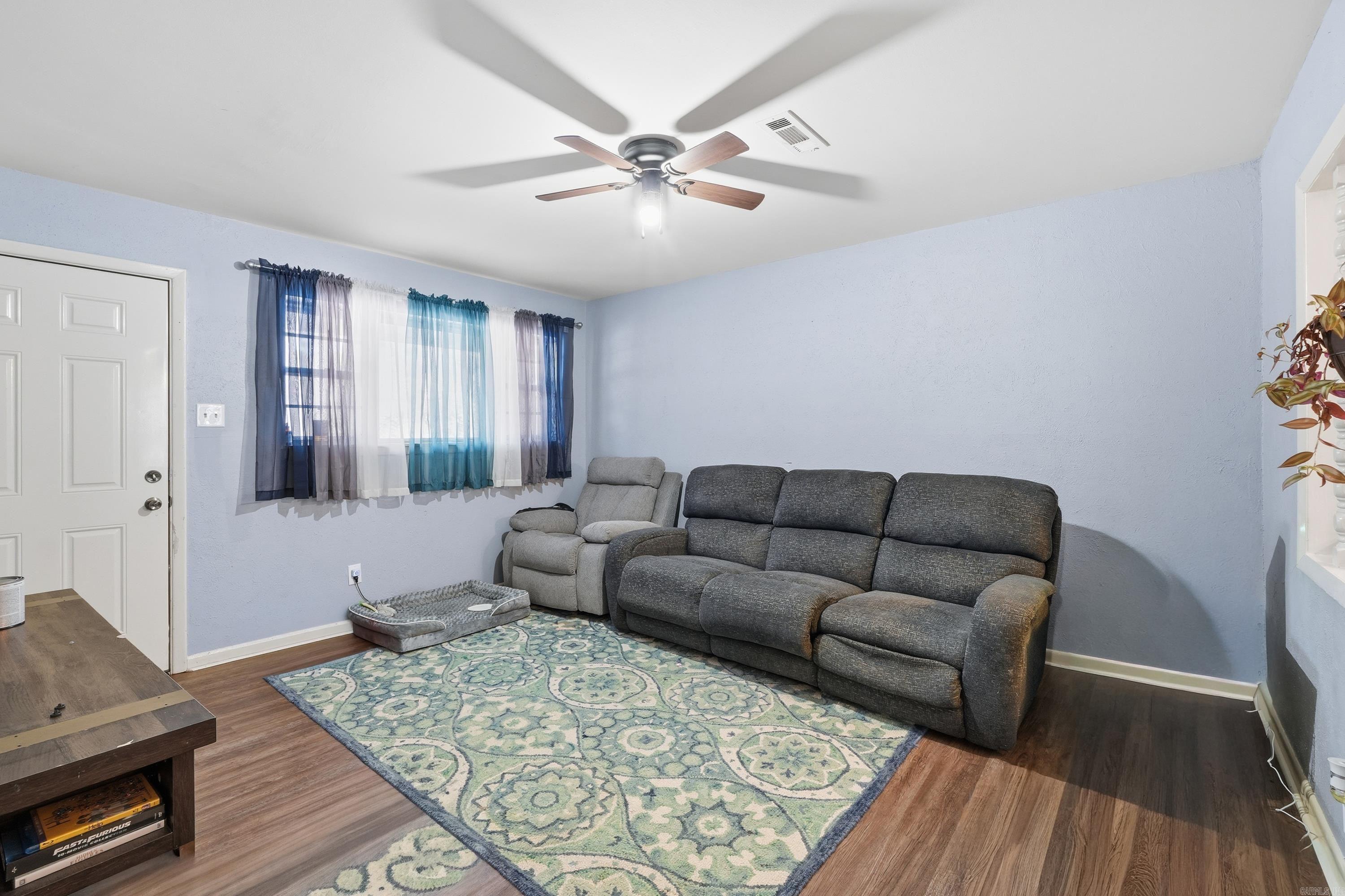 SHANNON HILLS - Residential