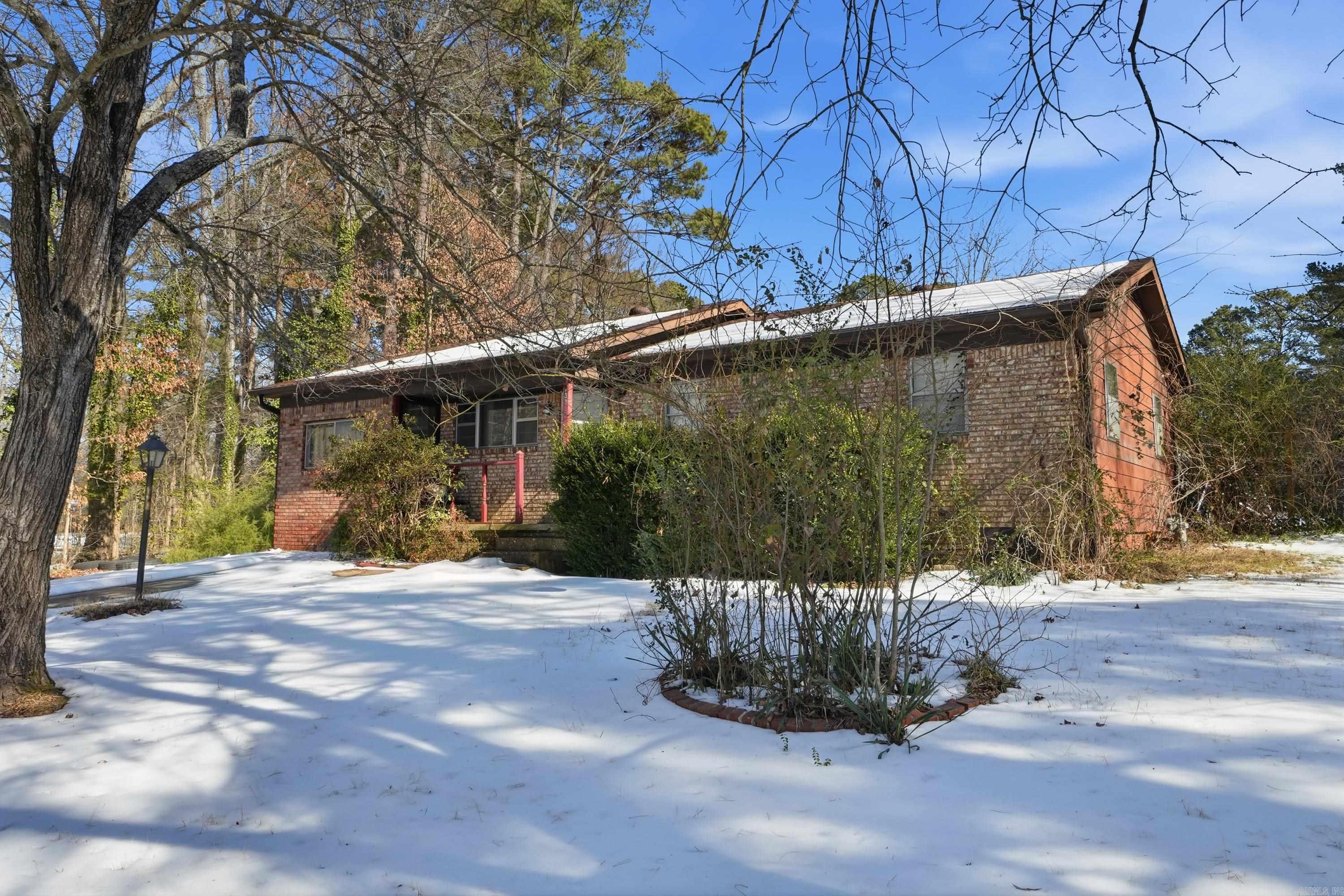 SHANNON HILLS - Residential