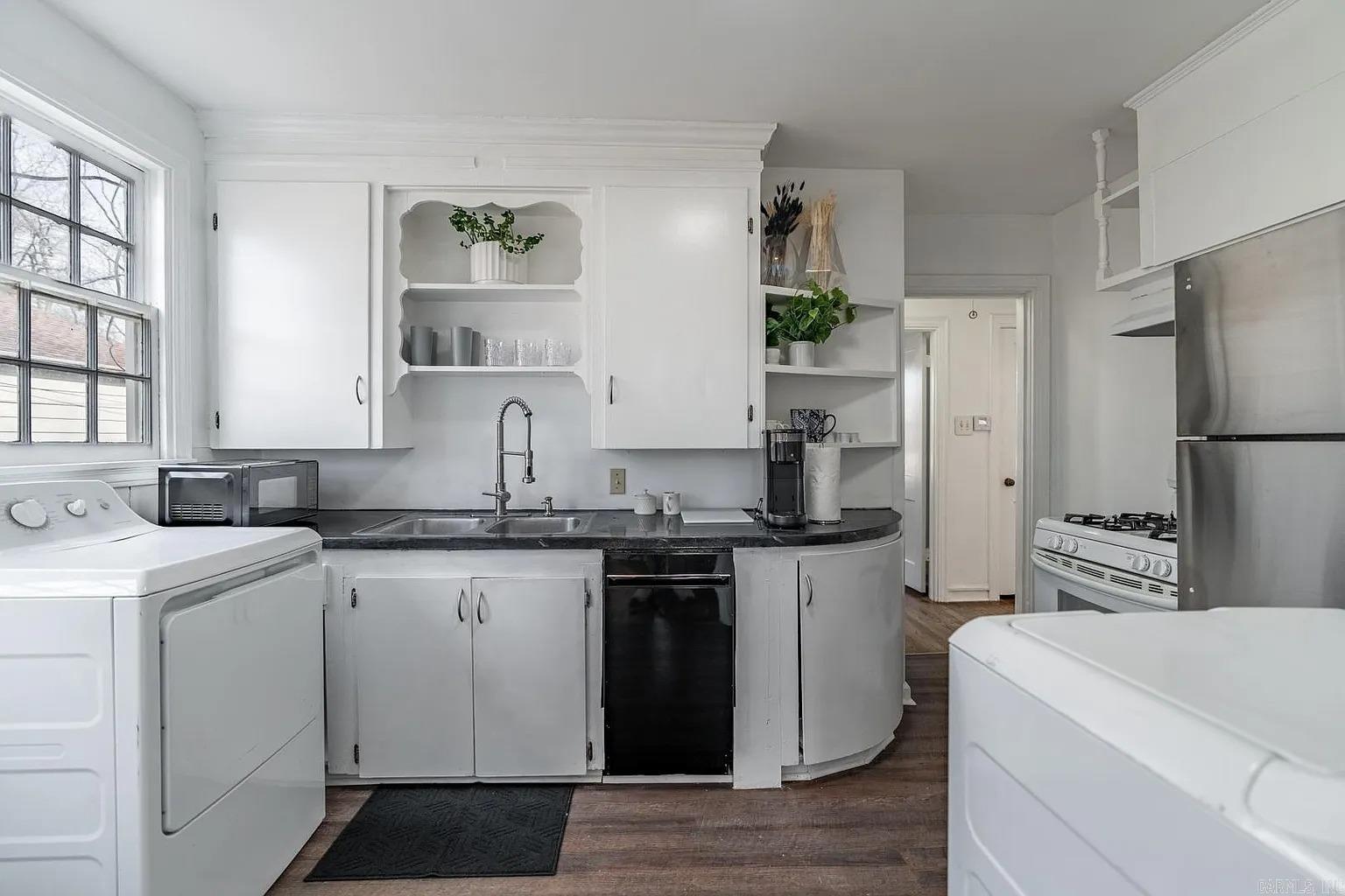 Not in Subdivision - Residential Lease