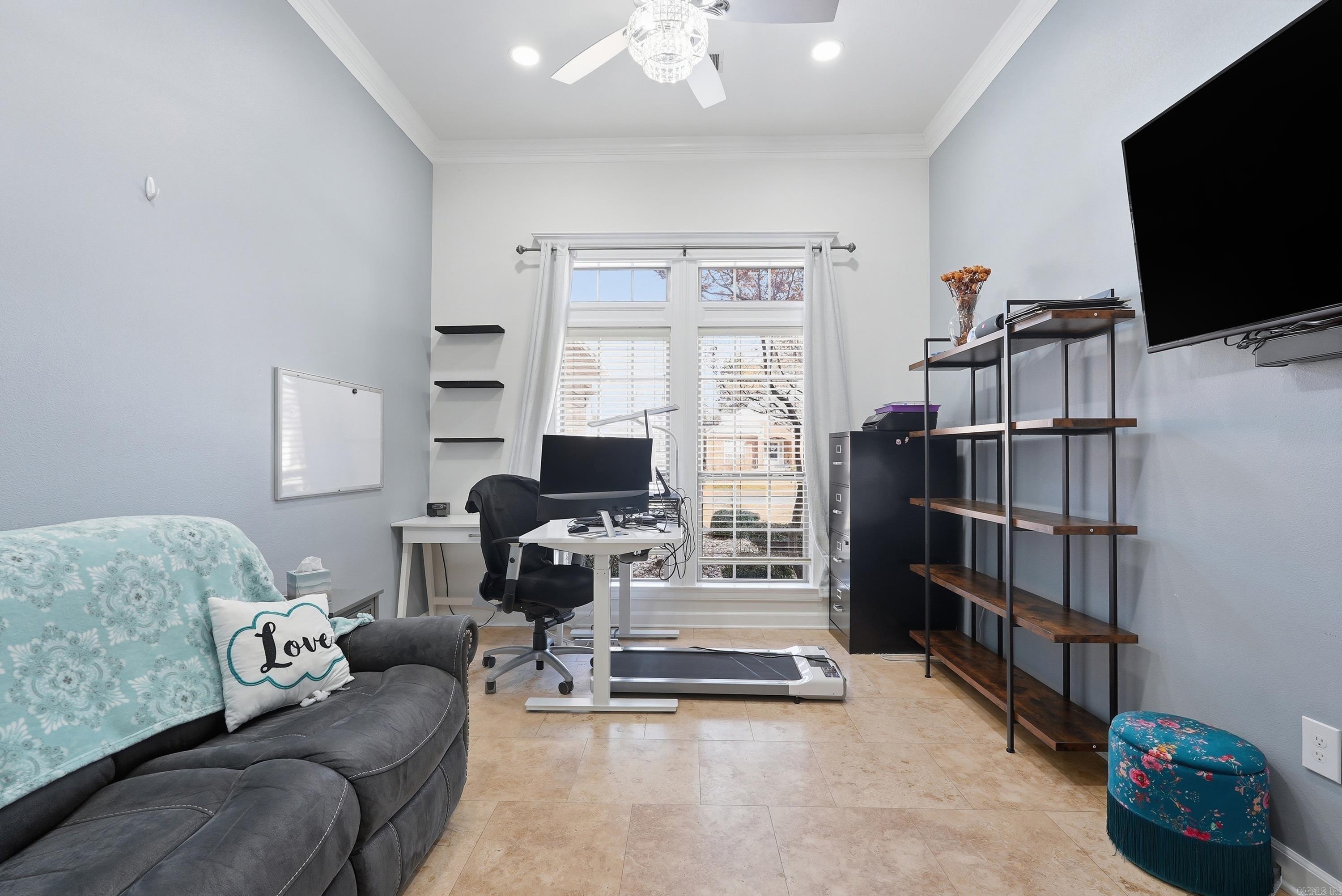 SOUTH WIND - Residential