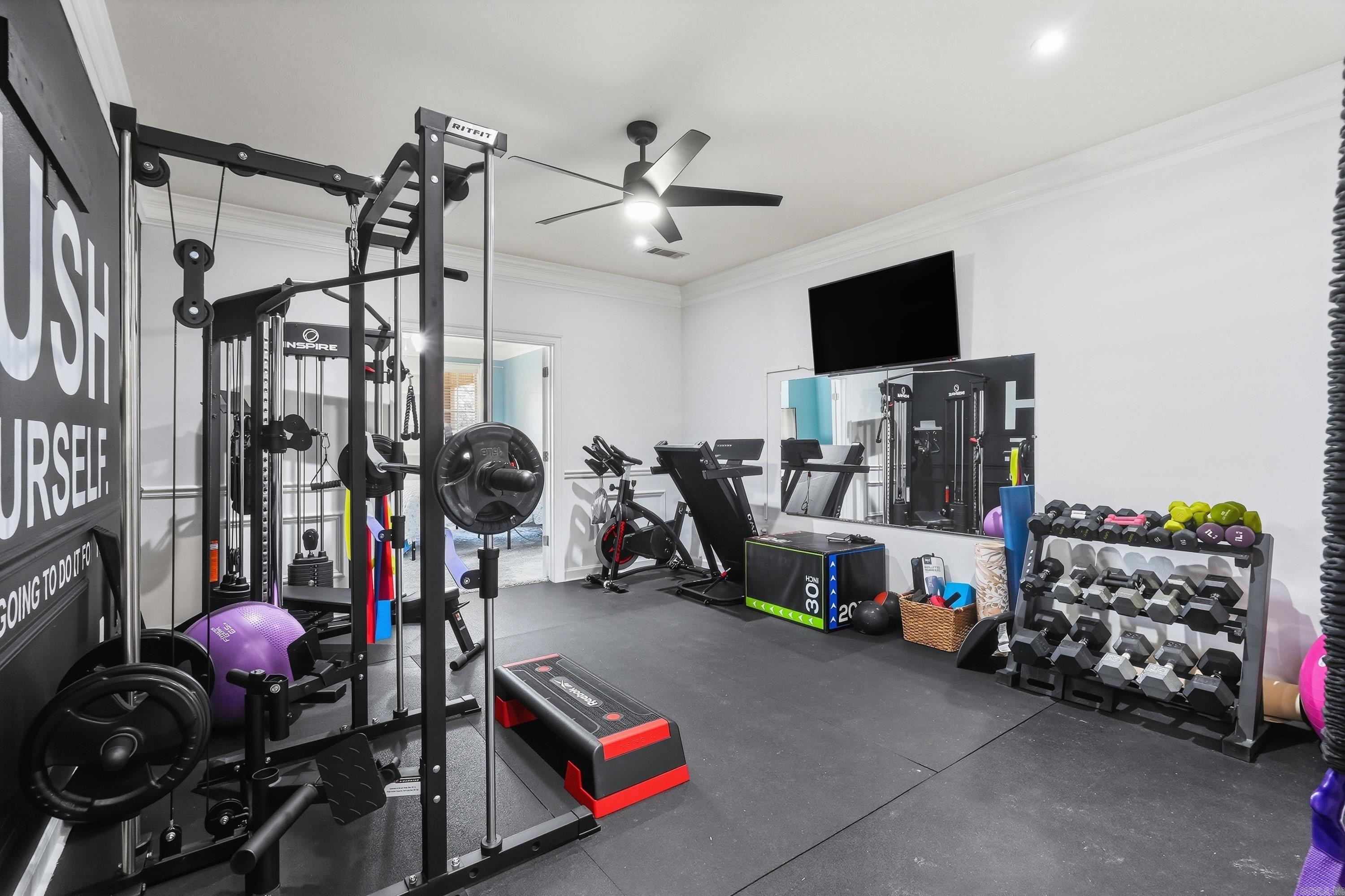 SOUTH WIND - Residential