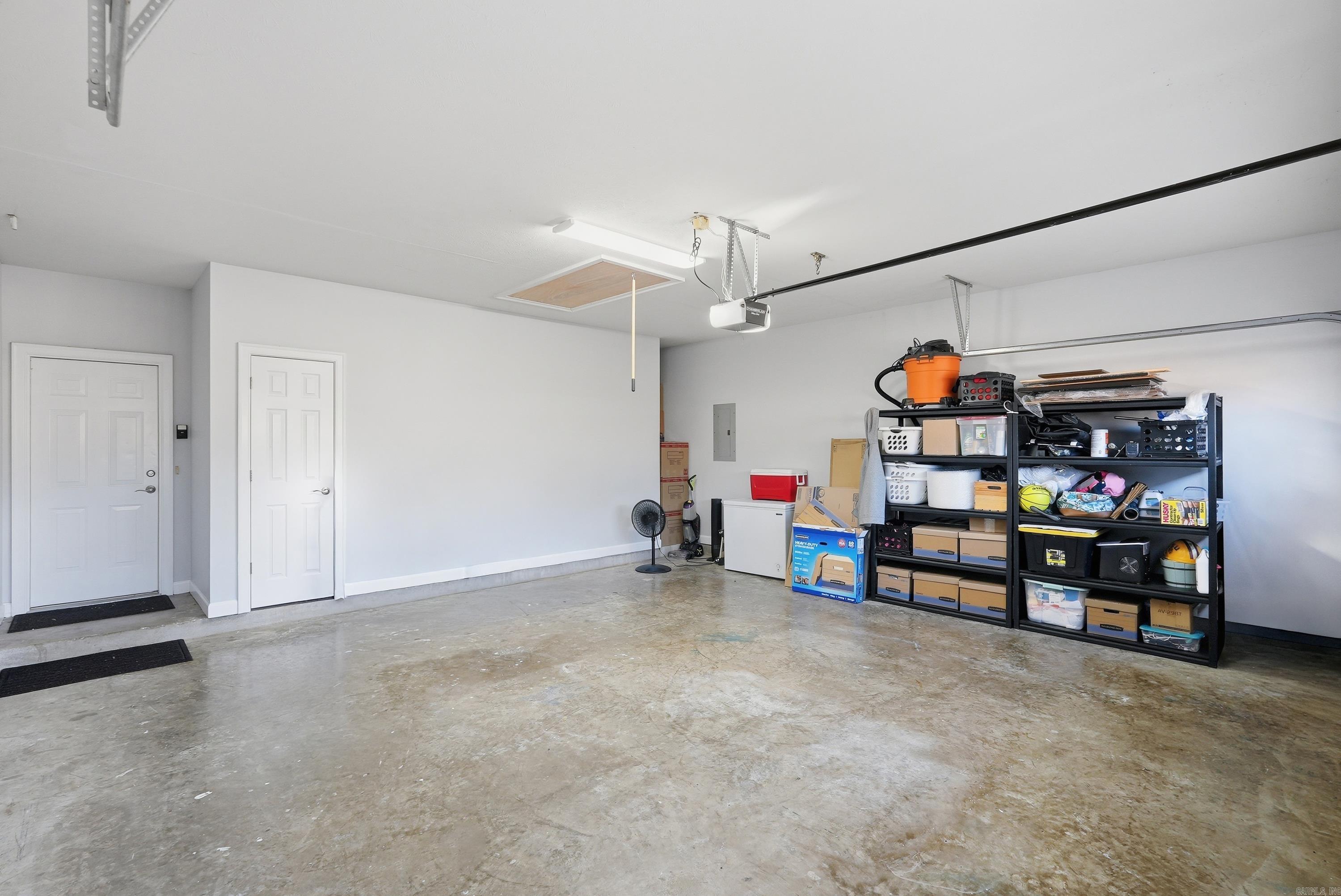 SOUTH WIND - Residential