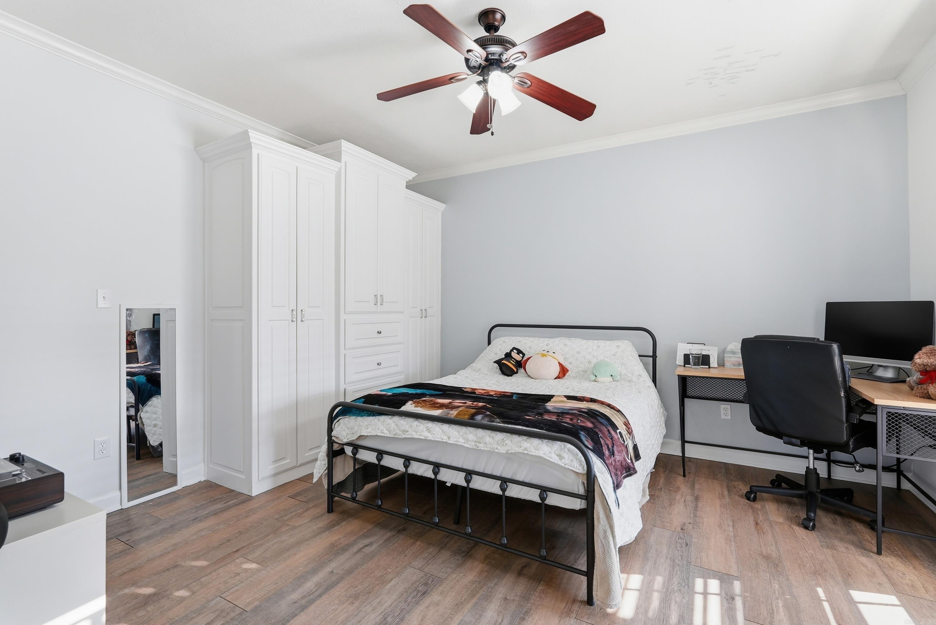 SOUTH WIND - Residential