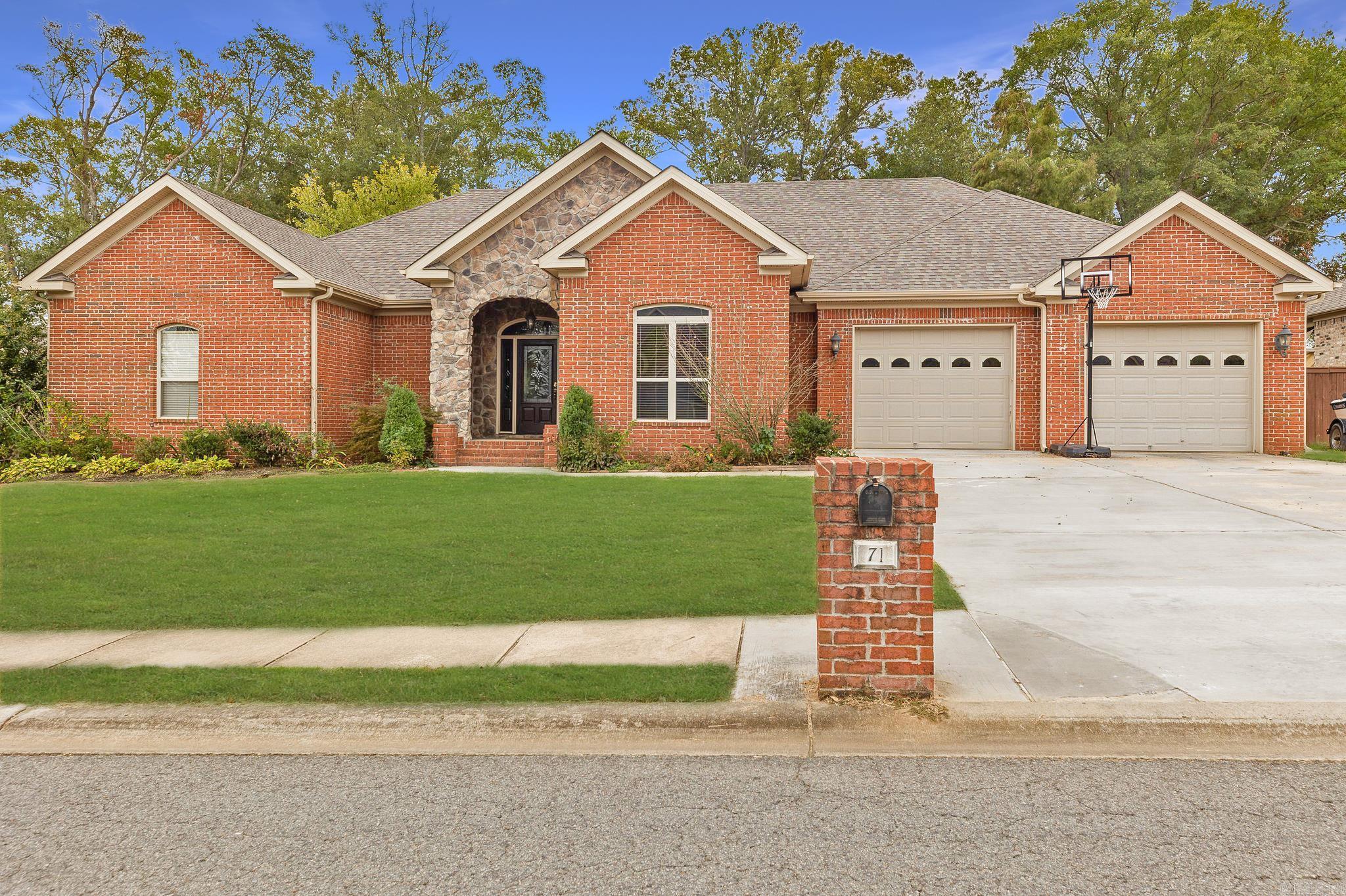 SHADOW CREEK - Residential