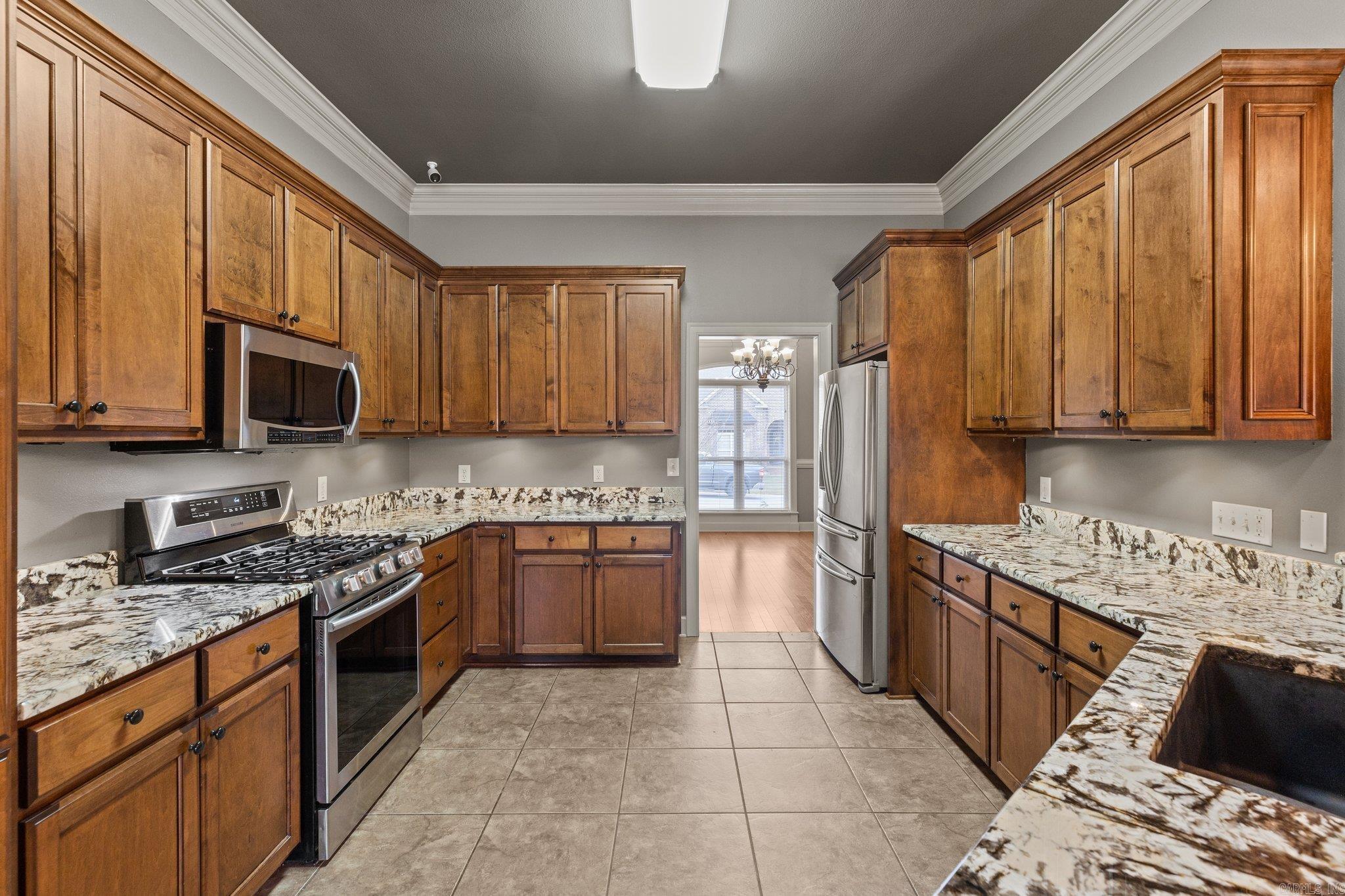 SHADOW CREEK - Residential