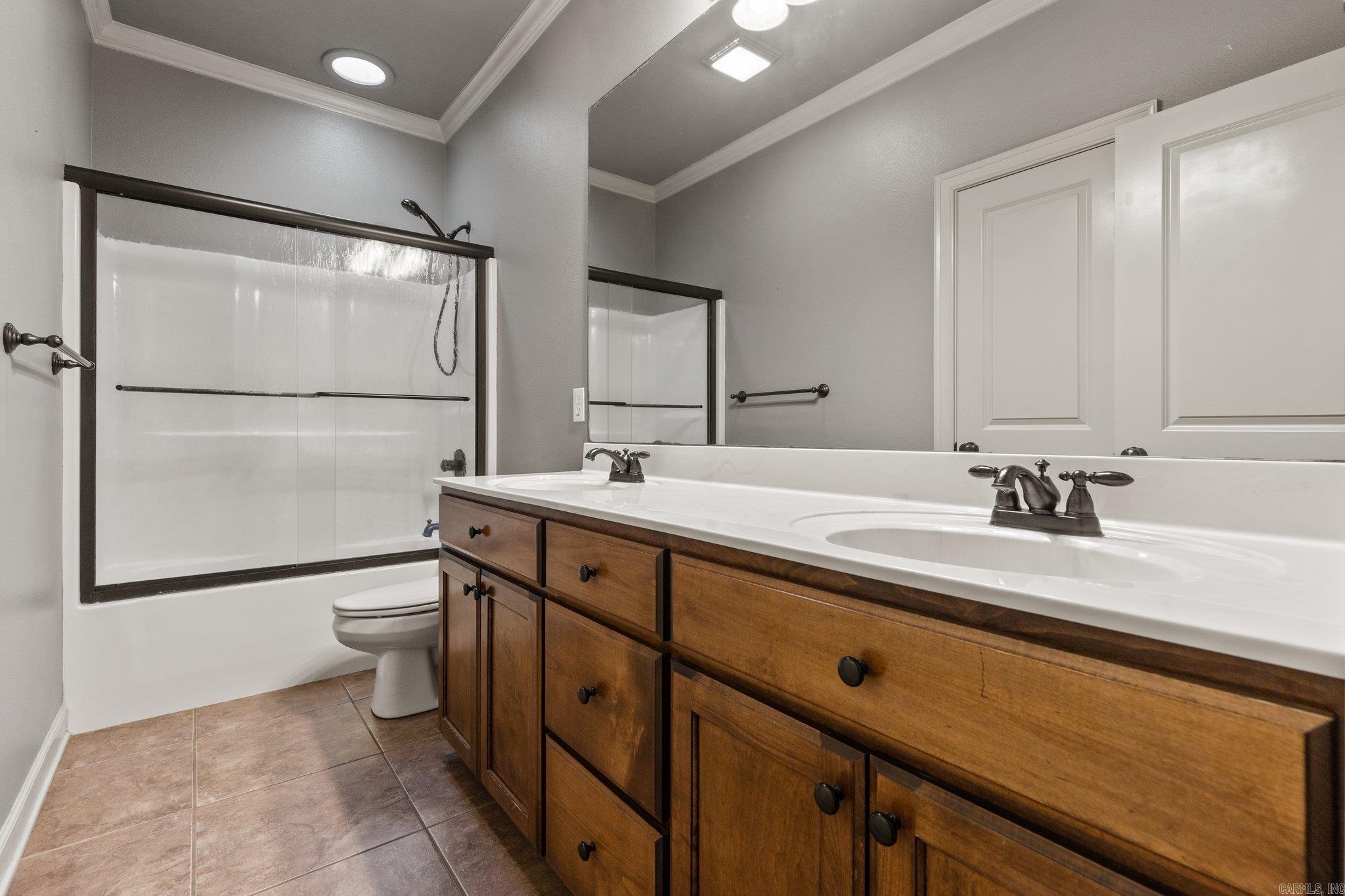 SHADOW CREEK - Residential