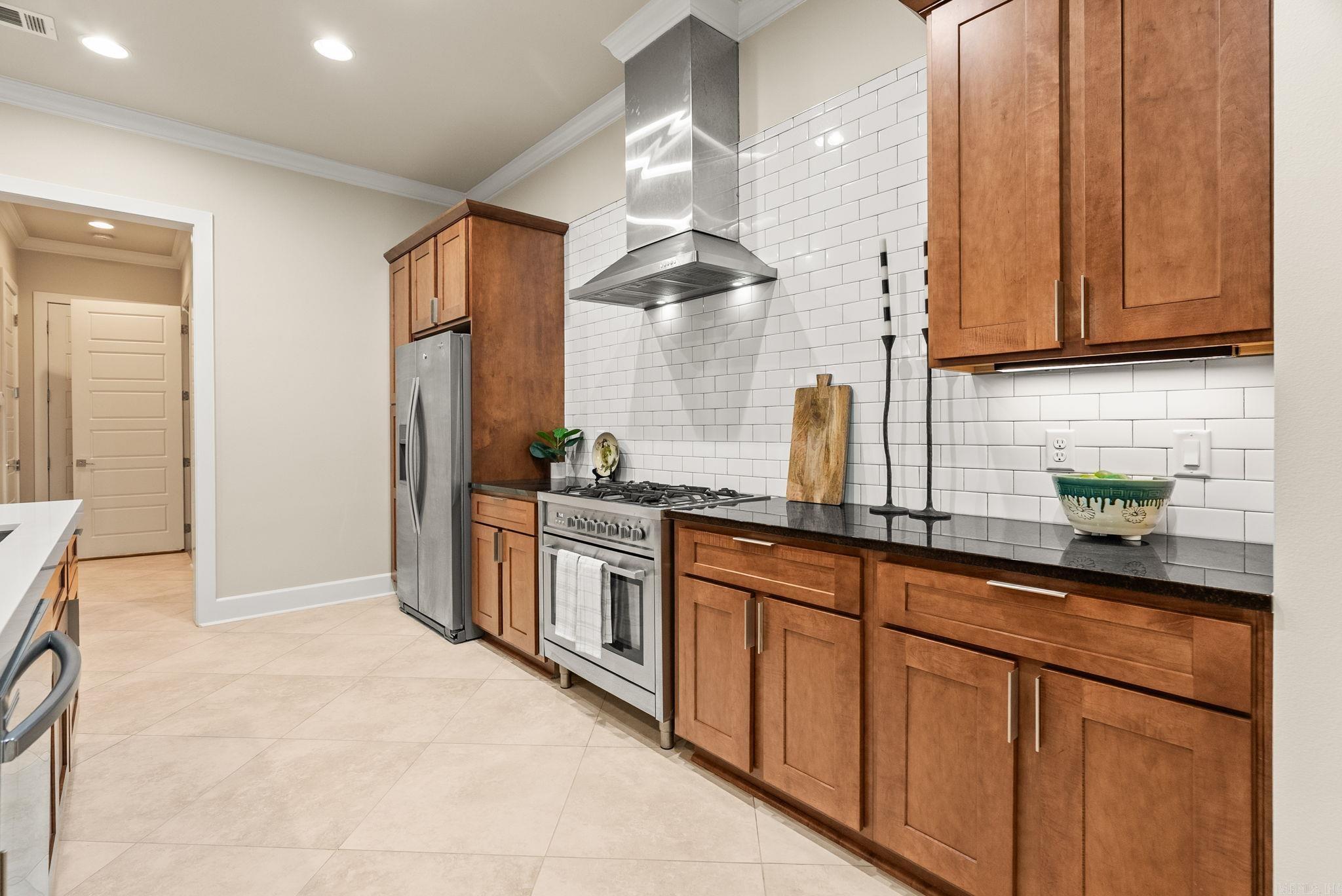 WOODLANDS EDGE - Residential