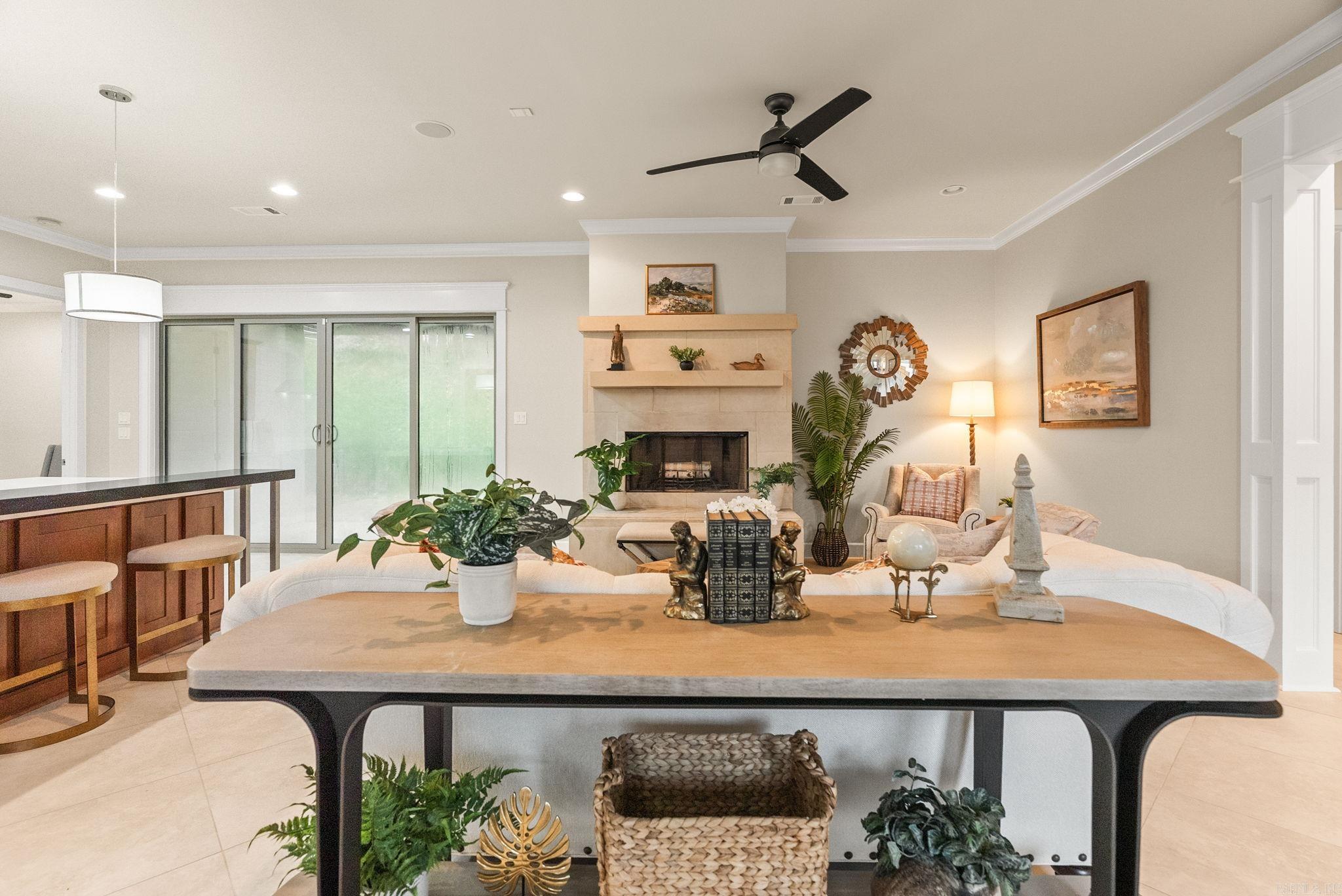 WOODLANDS EDGE - Residential