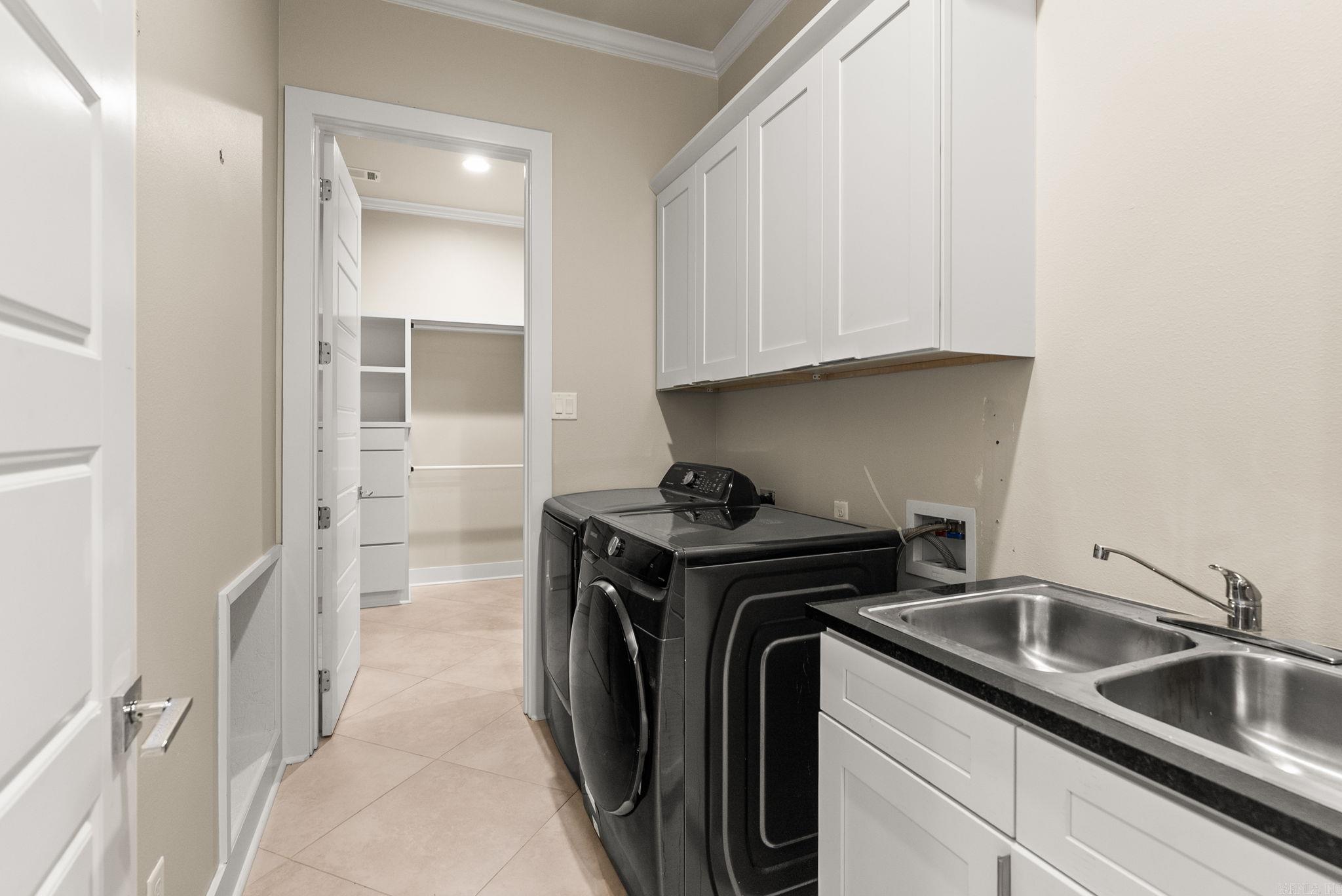 WOODLANDS EDGE - Residential