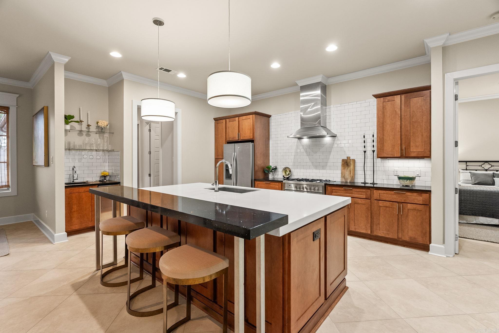 WOODLANDS EDGE - Residential