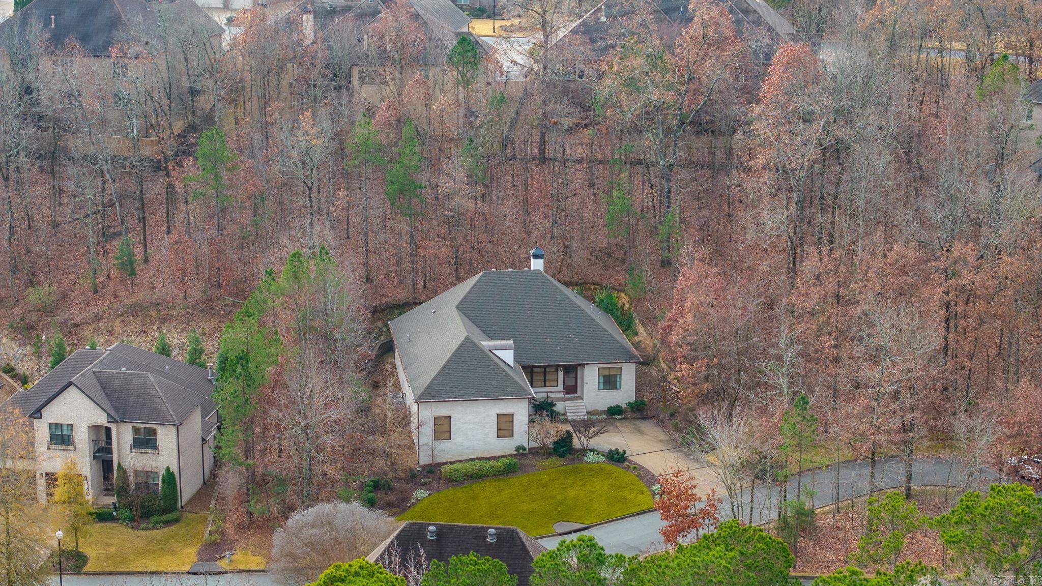 WOODLANDS EDGE - Residential