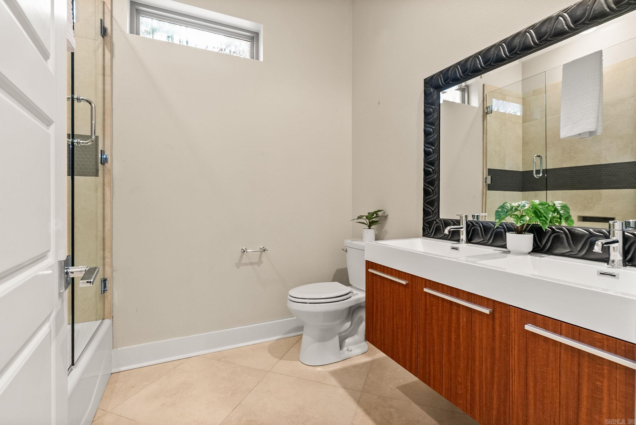 WOODLANDS EDGE - Residential