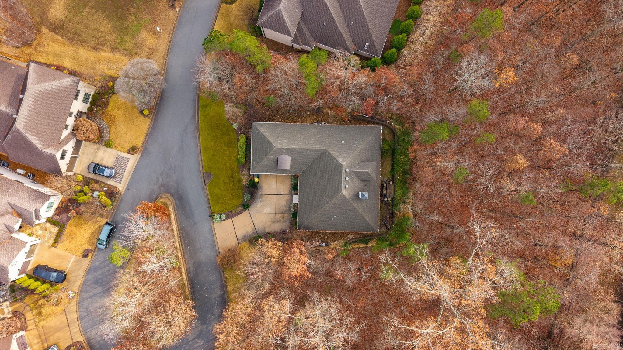 WOODLANDS EDGE - Residential