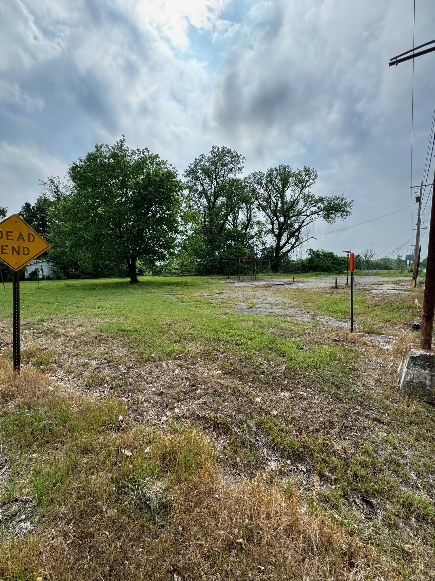 S-L-G - Commercial Sale