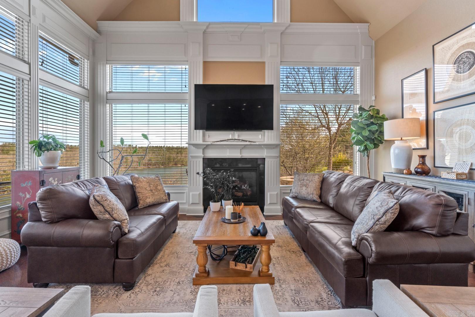 Lake Forest Shores - Residential