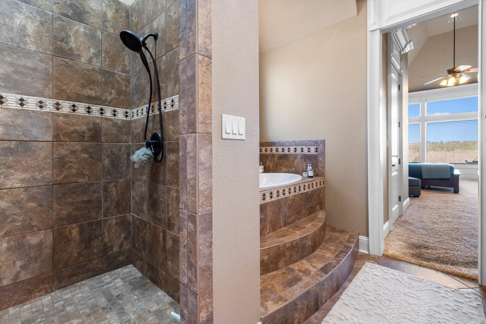 Lake Forest Shores - Residential