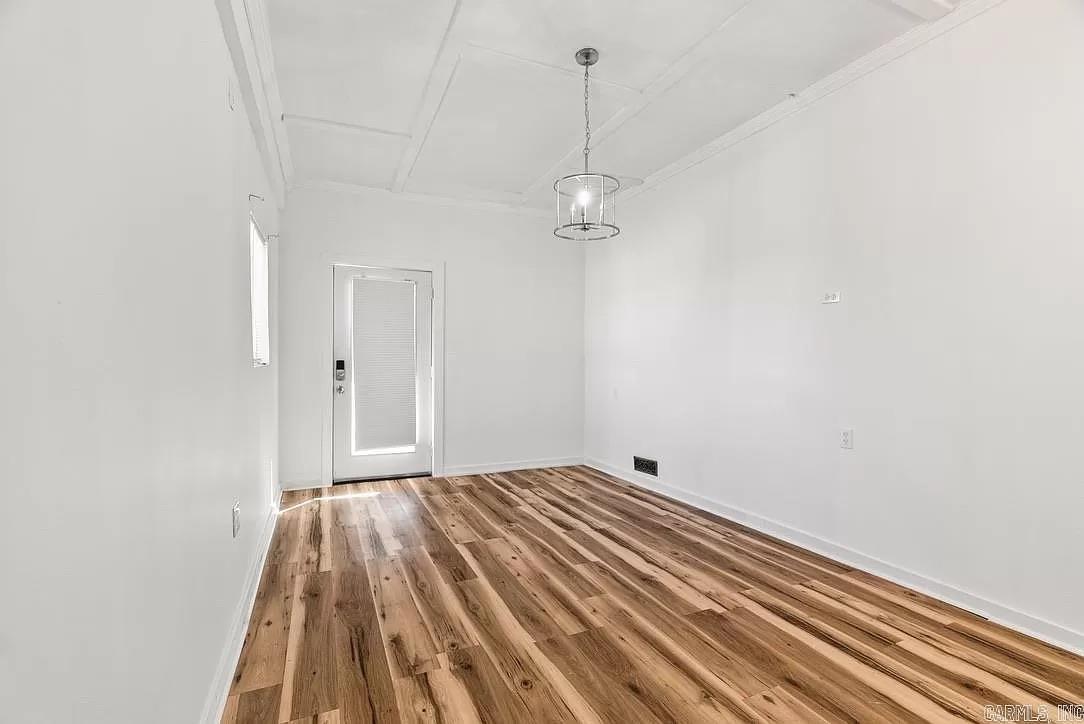 LONGVIEW - Residential