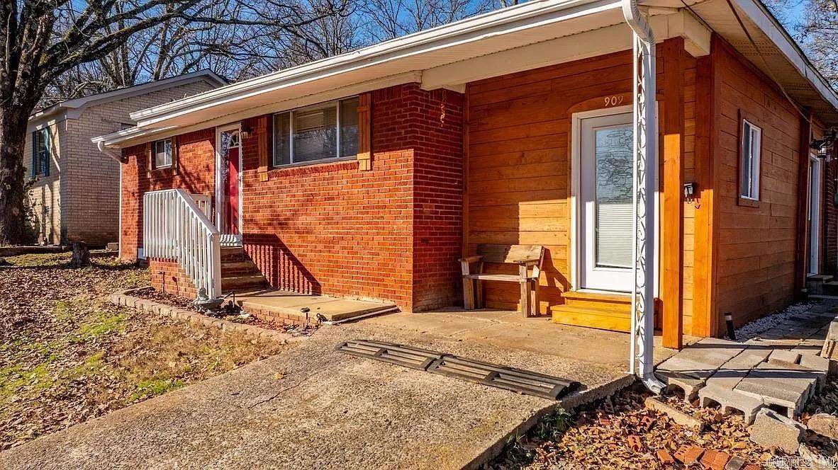 LONGVIEW - Residential