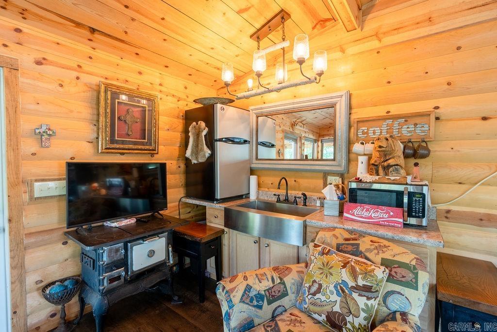 Sunset Shore - Residential