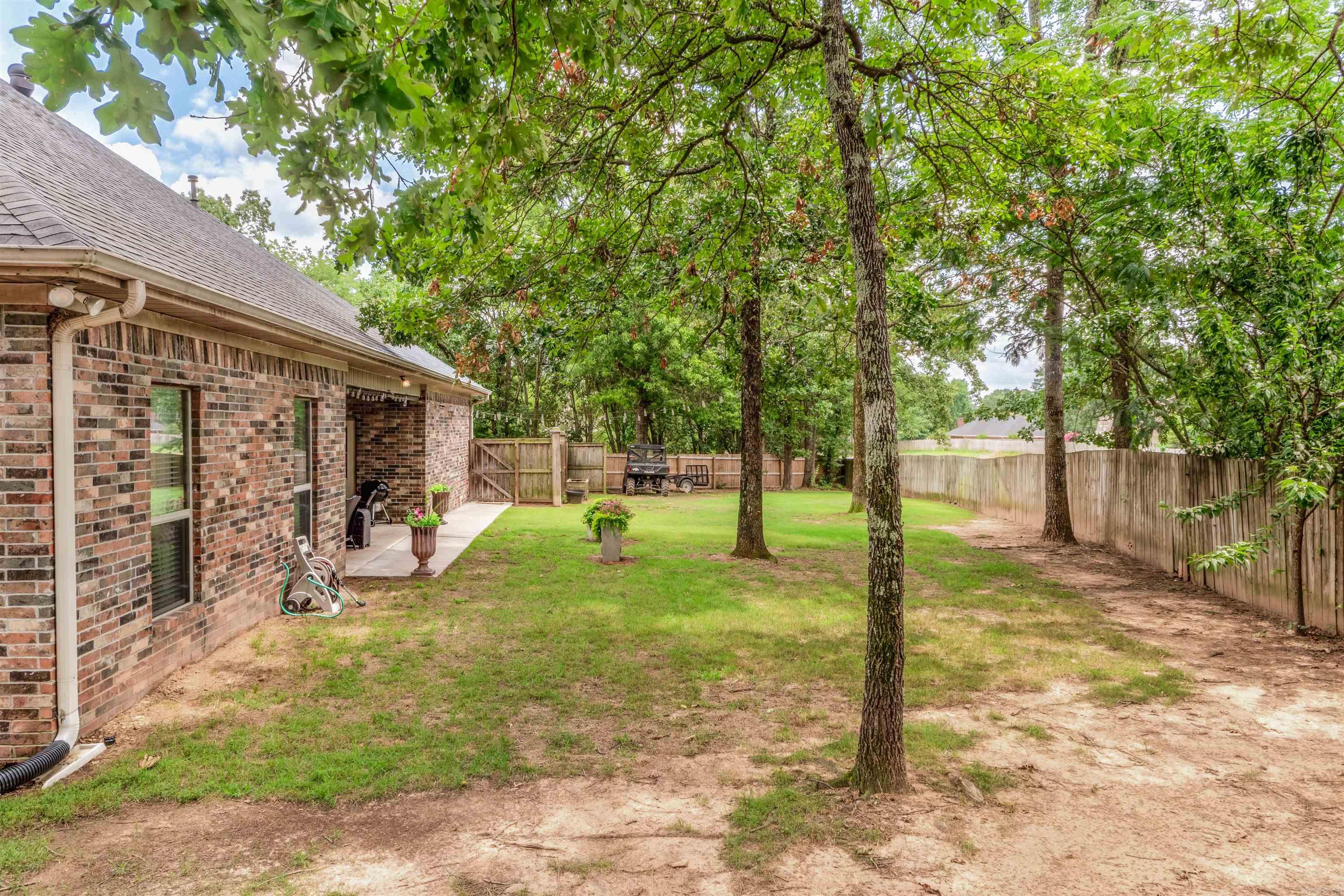 SOUTH SHORE ADDN - Residential