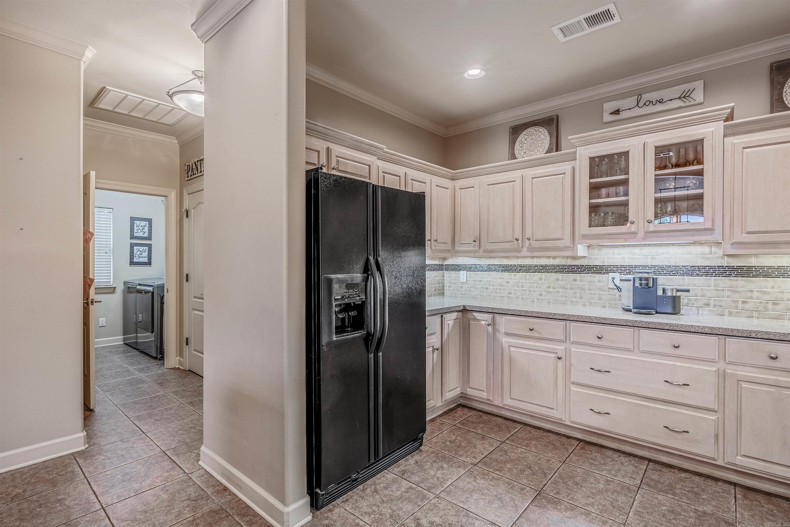 SOUTH SHORE ADDN - Residential