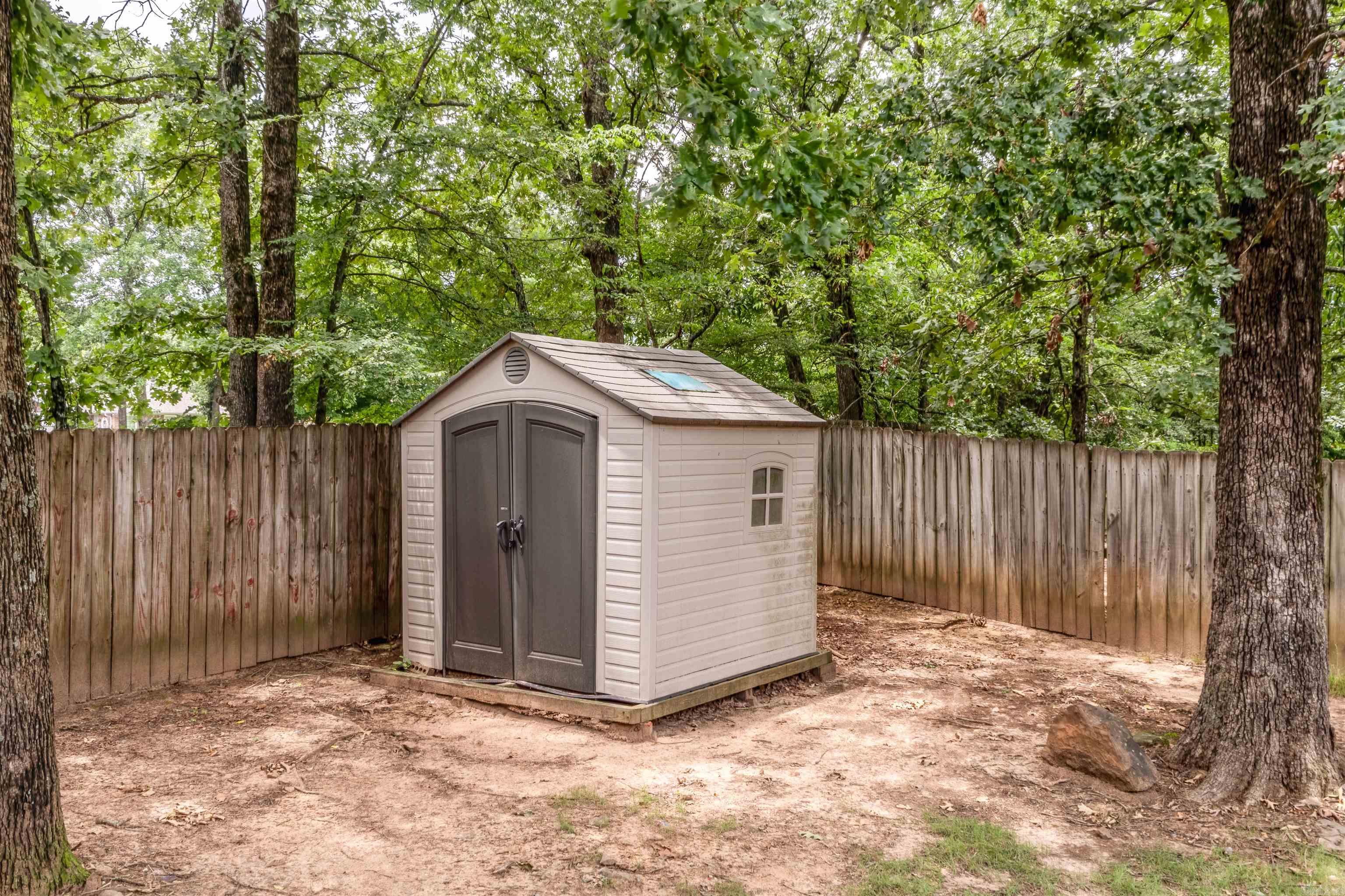 SOUTH SHORE ADDN - Residential