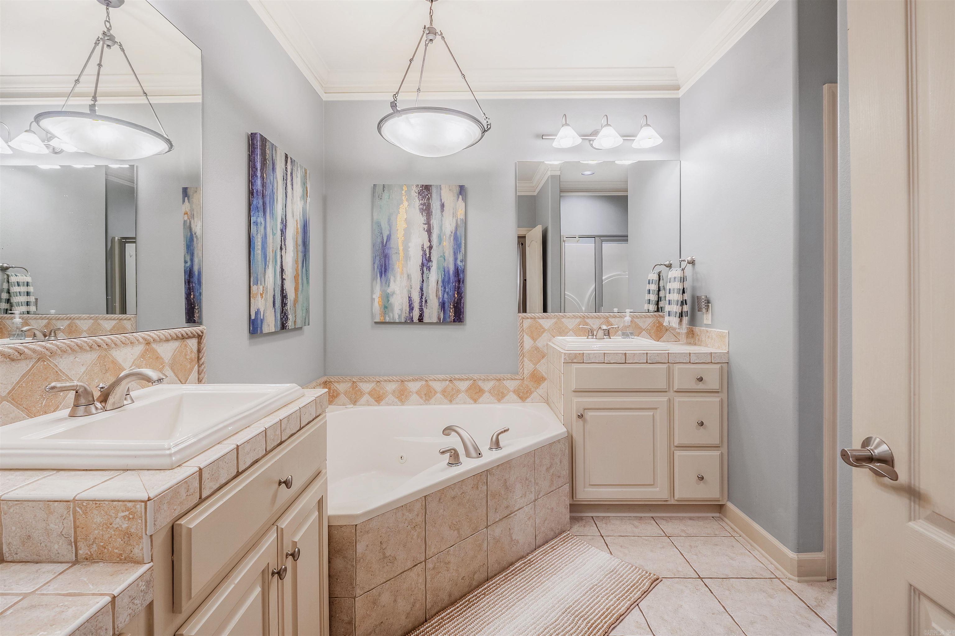 SOUTH SHORE ADDN - Residential