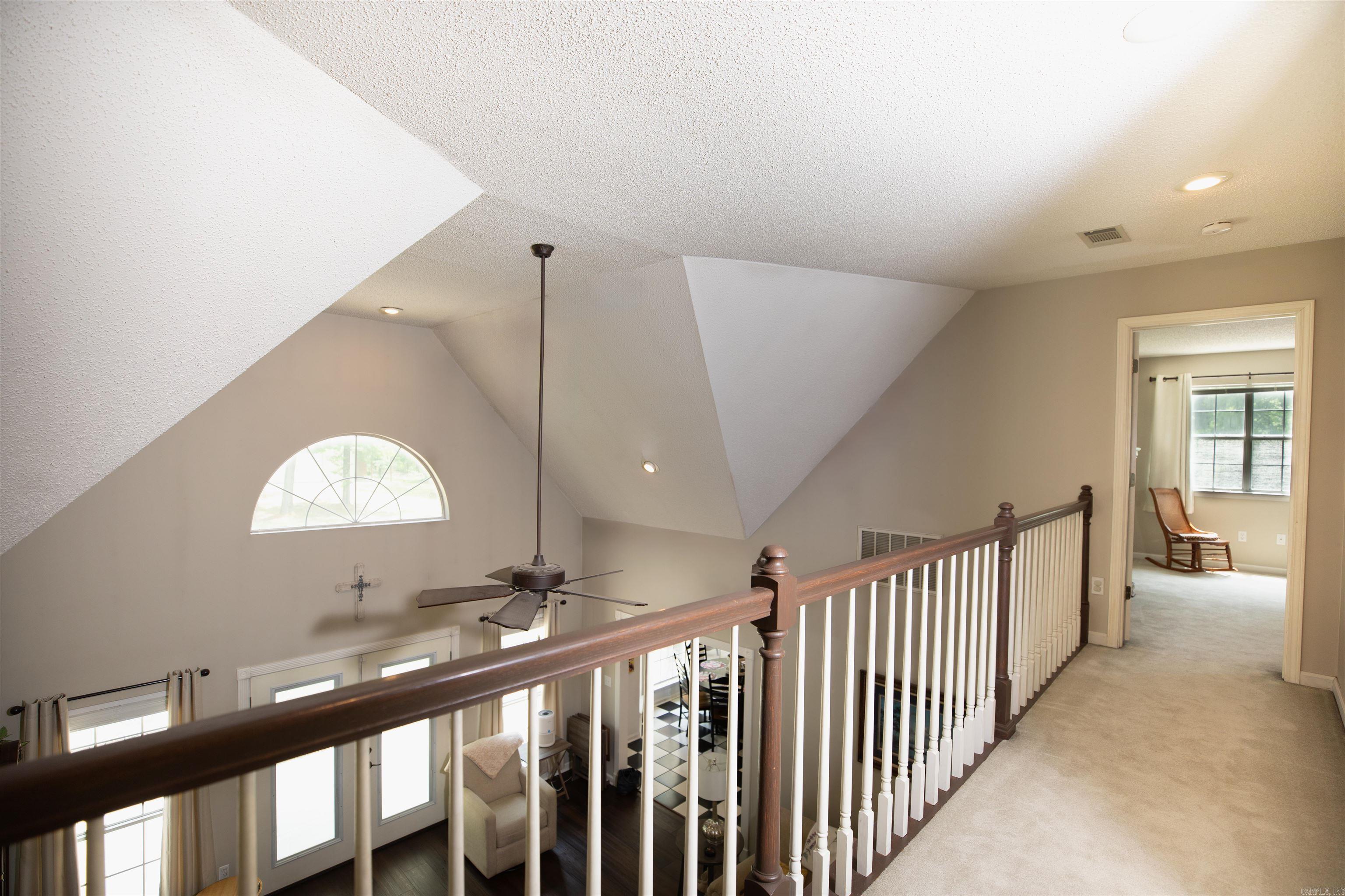 COUNTRY VILLAGE ESTATES - Residential