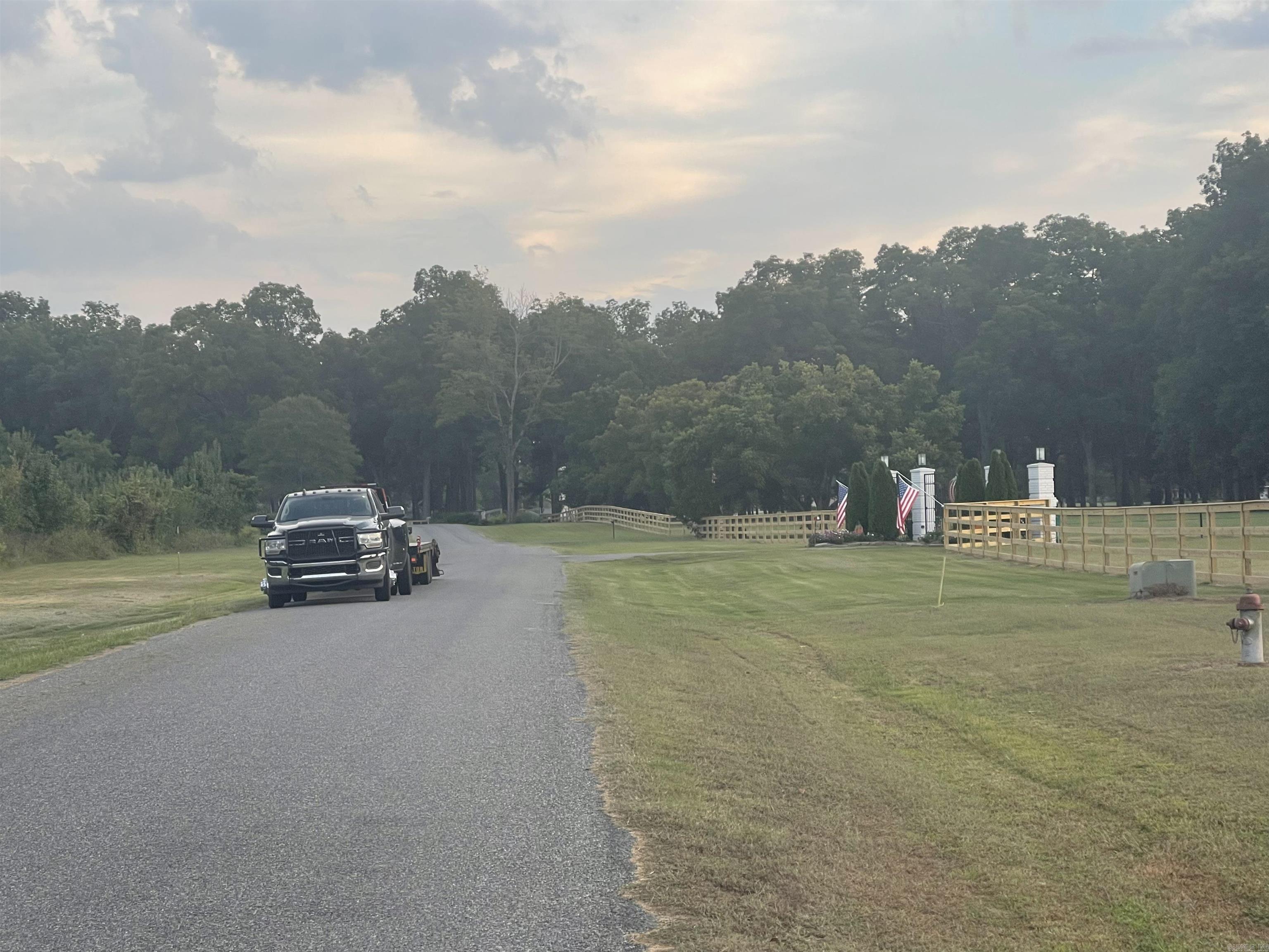 Metes & Bounds - Land