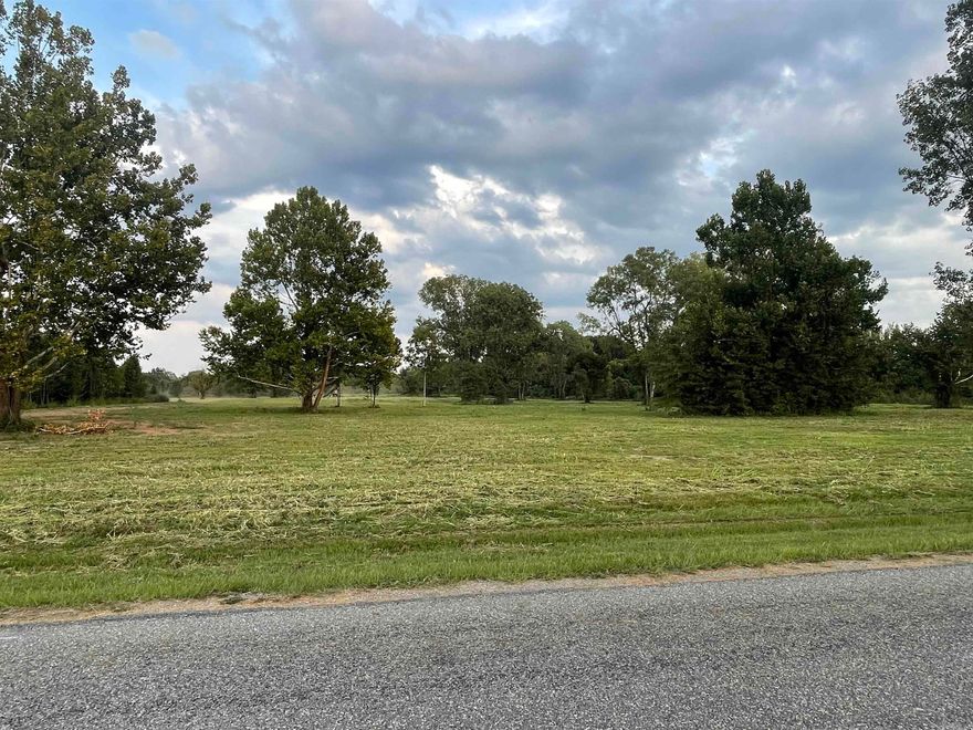 Extraordinary Beauty with Serene Living ... Very Nice level 7.41 acres +/- with pasture and seasoned trees. Perfecting setting to build your Custom Home. Nice area with Picture Perfect Surroundings..
