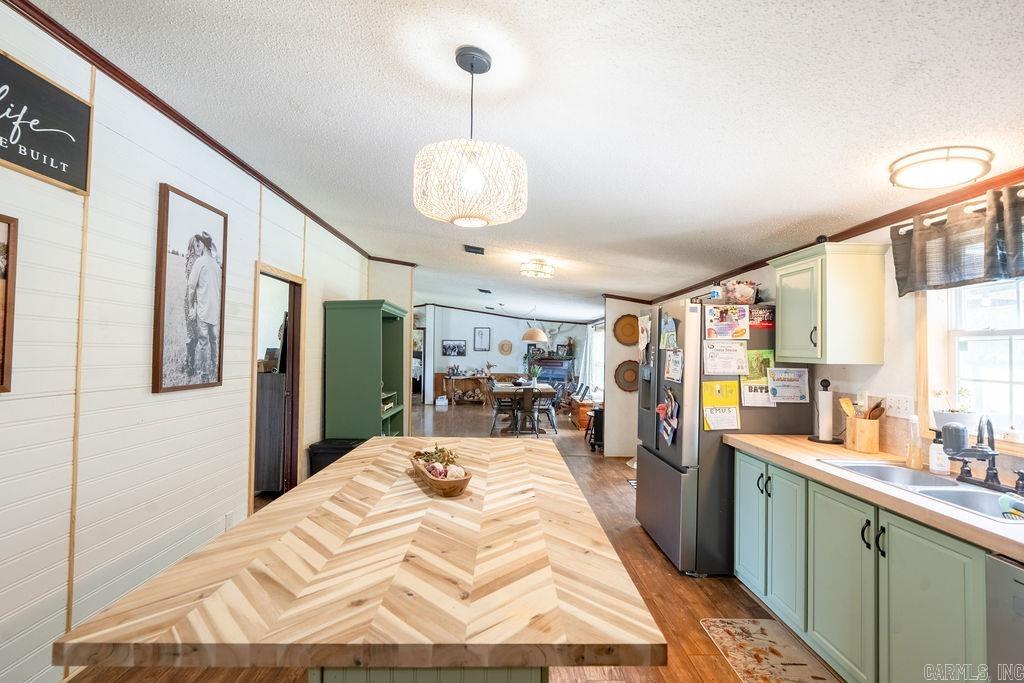 ROSE BUD OUTLOTS - Residential