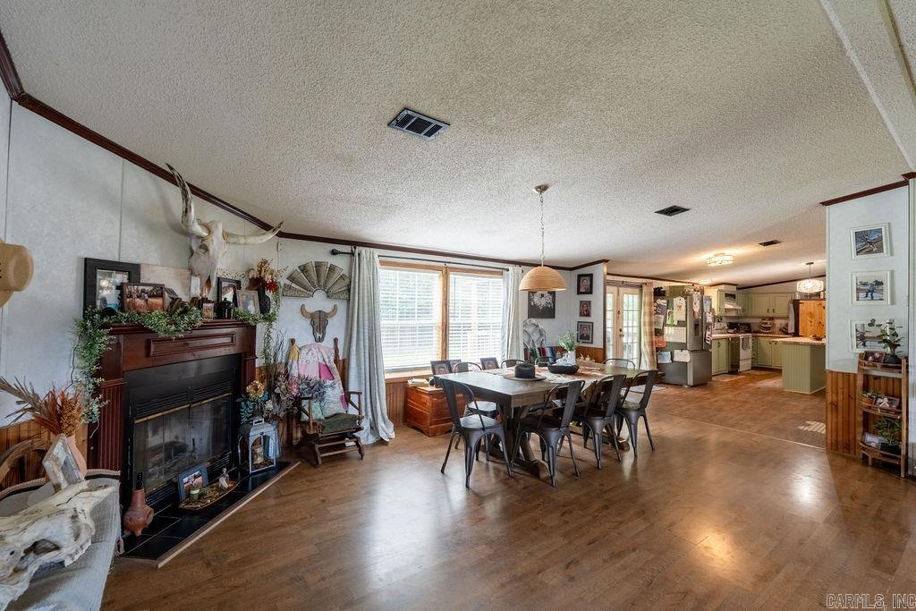 ROSE BUD OUTLOTS - Residential