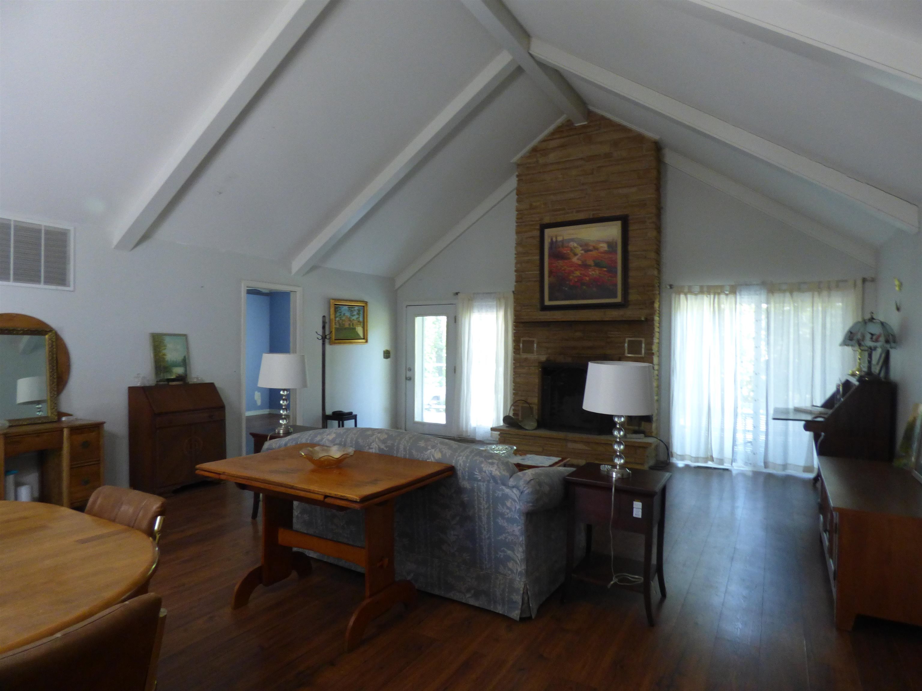 NORTH SHORE - Residential