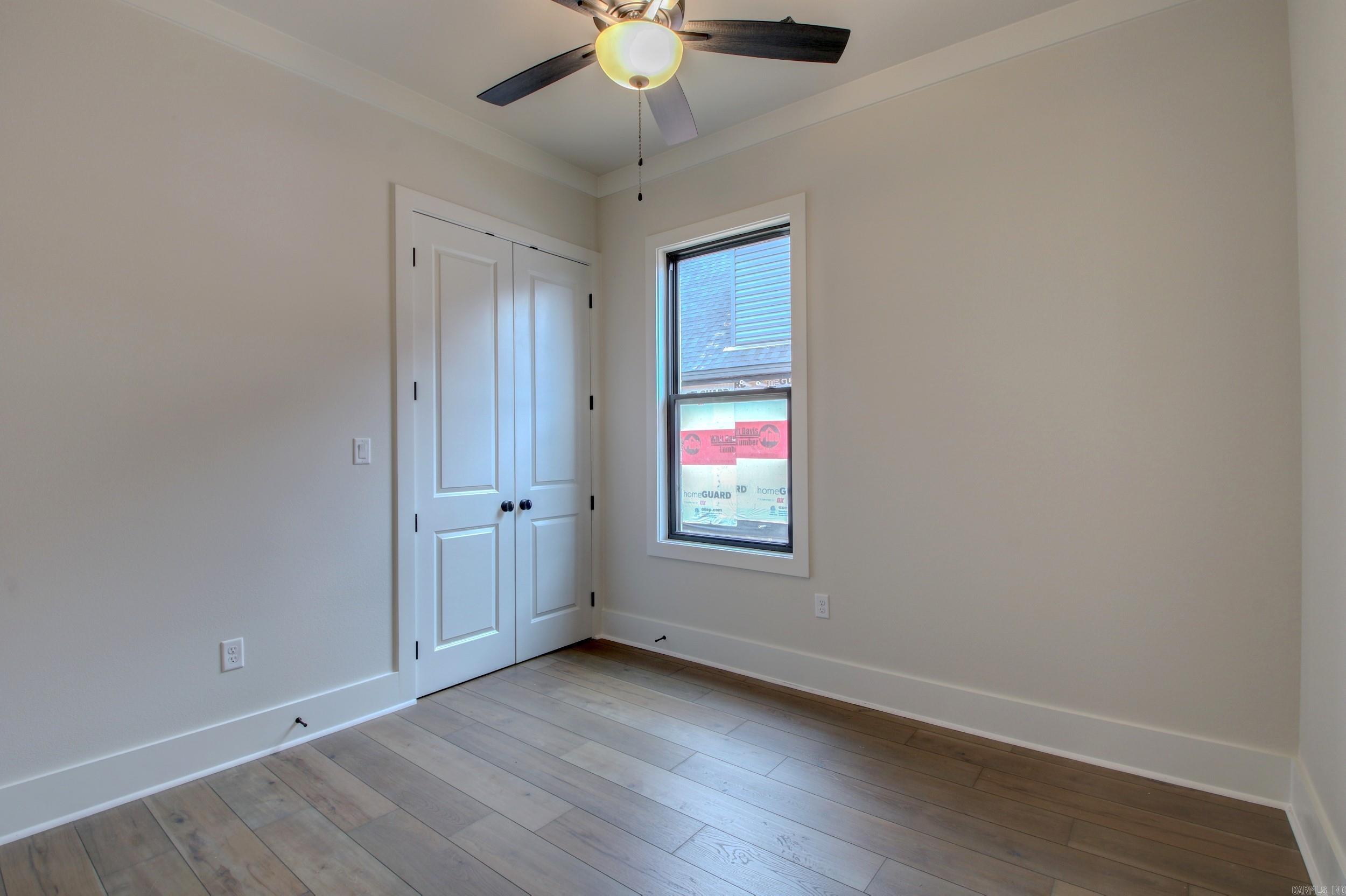 COUNTRY CLUB OF ARK THE - Residential