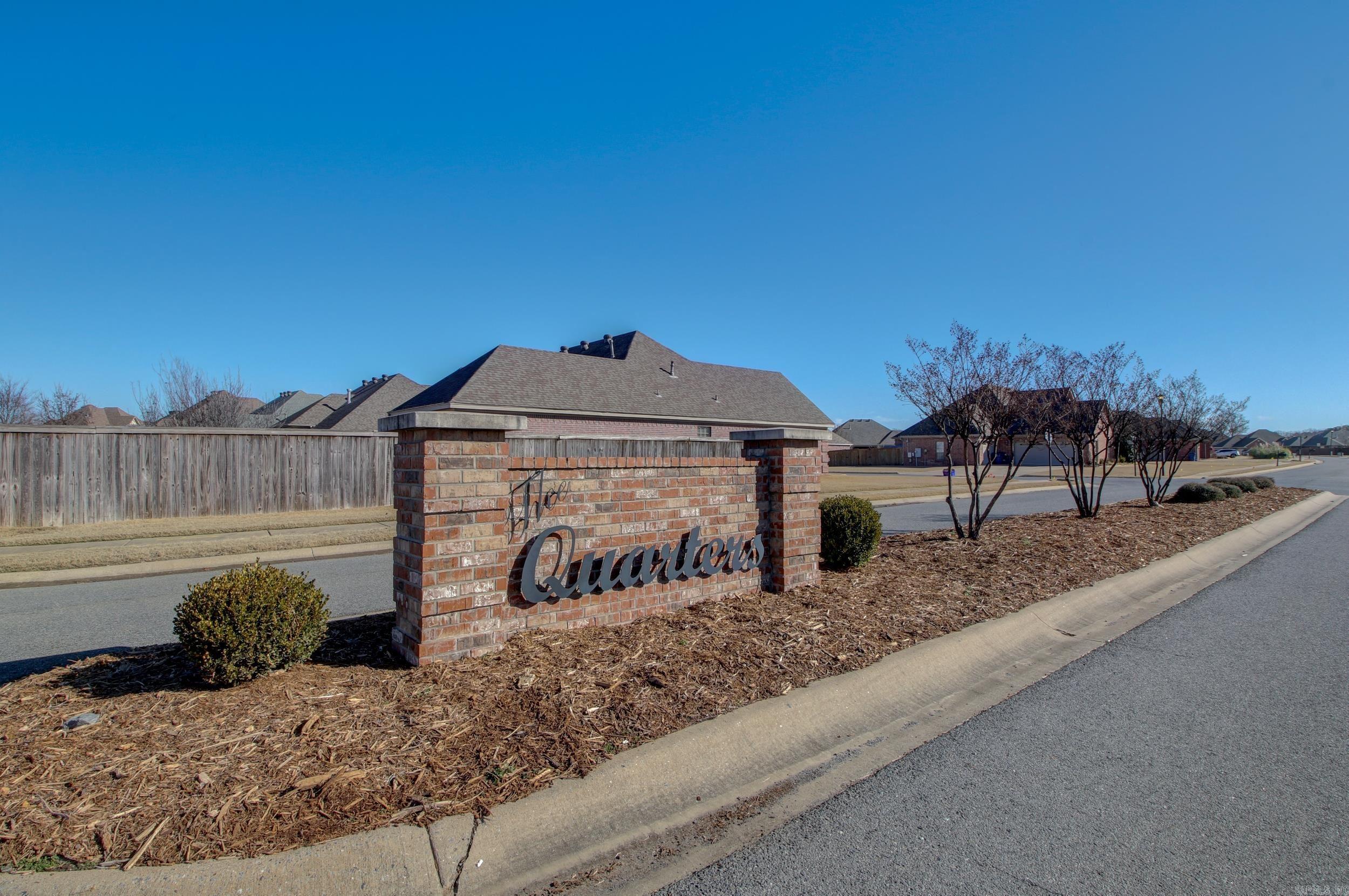 COUNTRY CLUB OF ARK THE - Residential