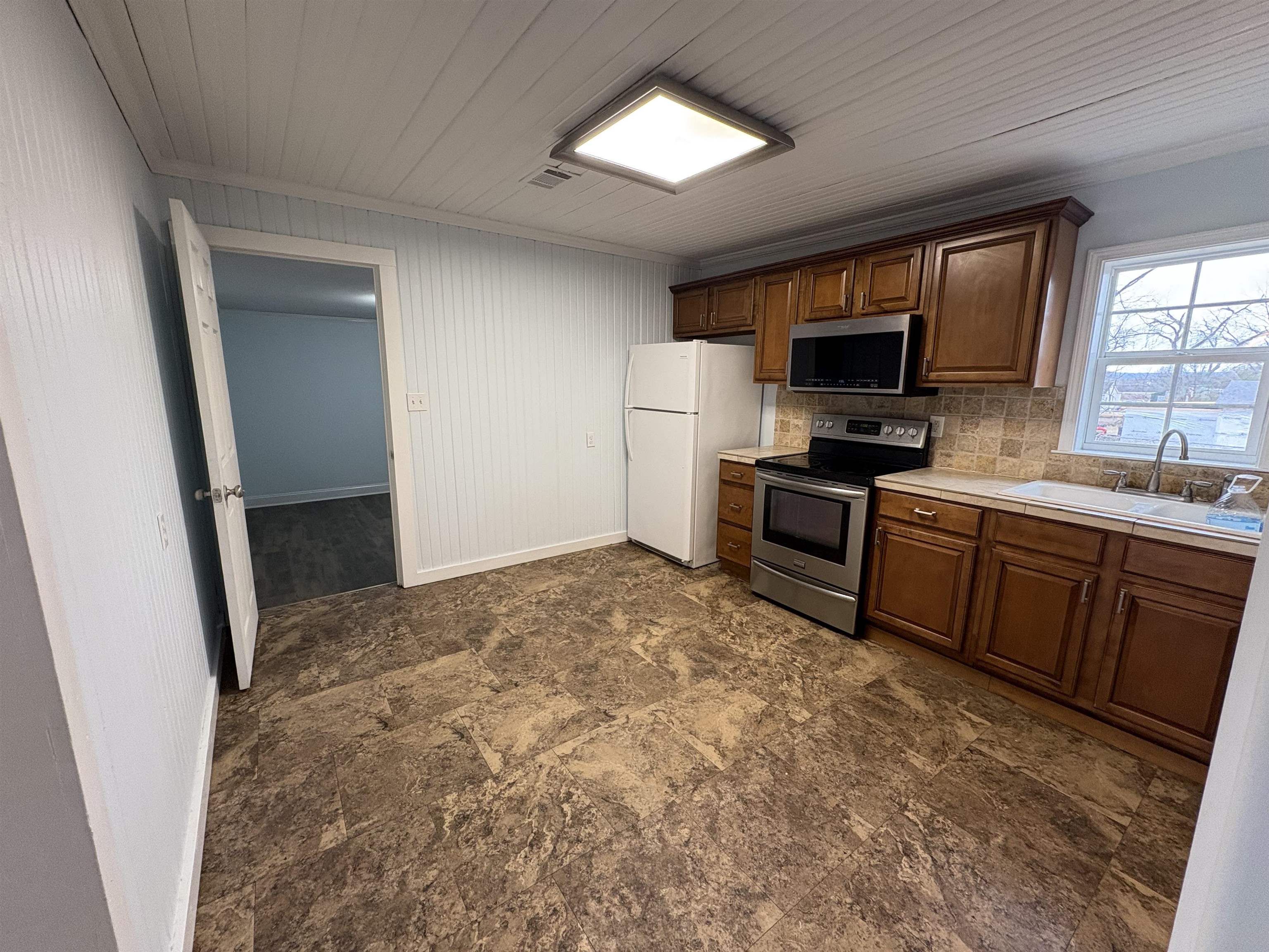 IRVING ADDN RAGSDALE - Residential