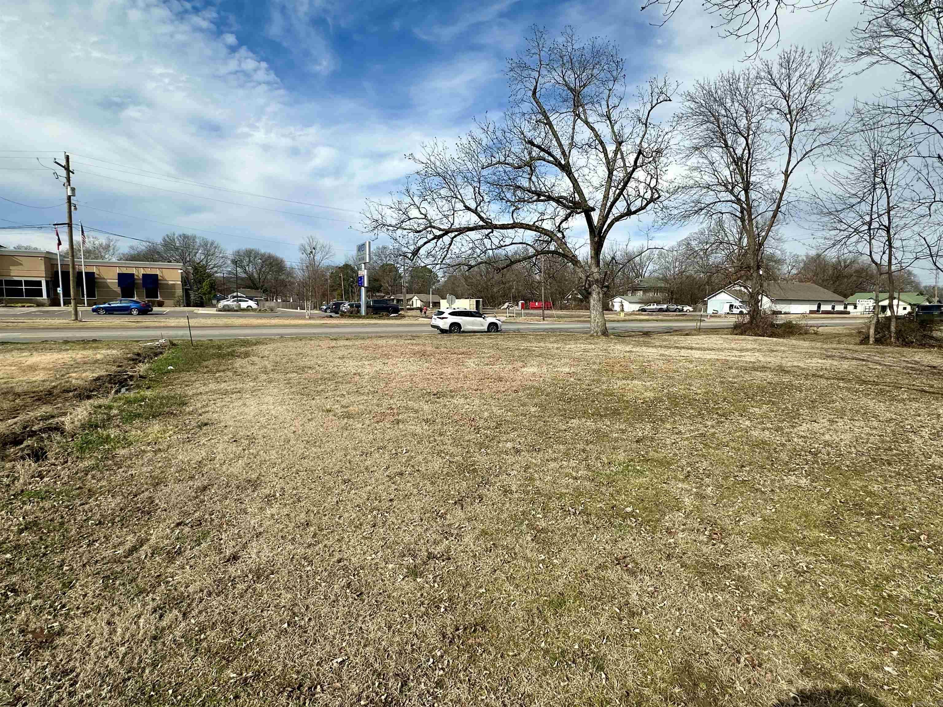 SHADY GROVE ADDN - Commercial Sale