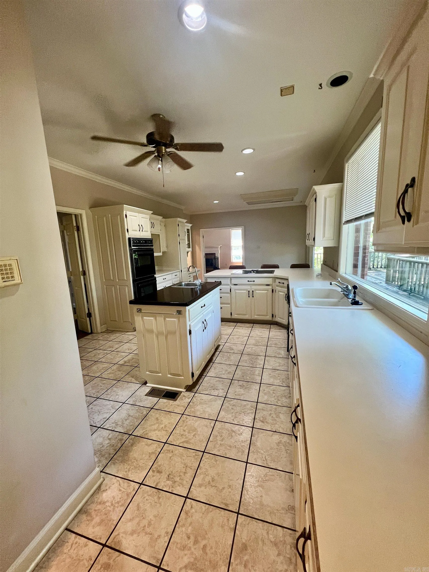 Little Rock, Arkansas 72211, United States, 5 Bedrooms Bedrooms, ,4 BathroomsBathrooms,Residential,Active,176763