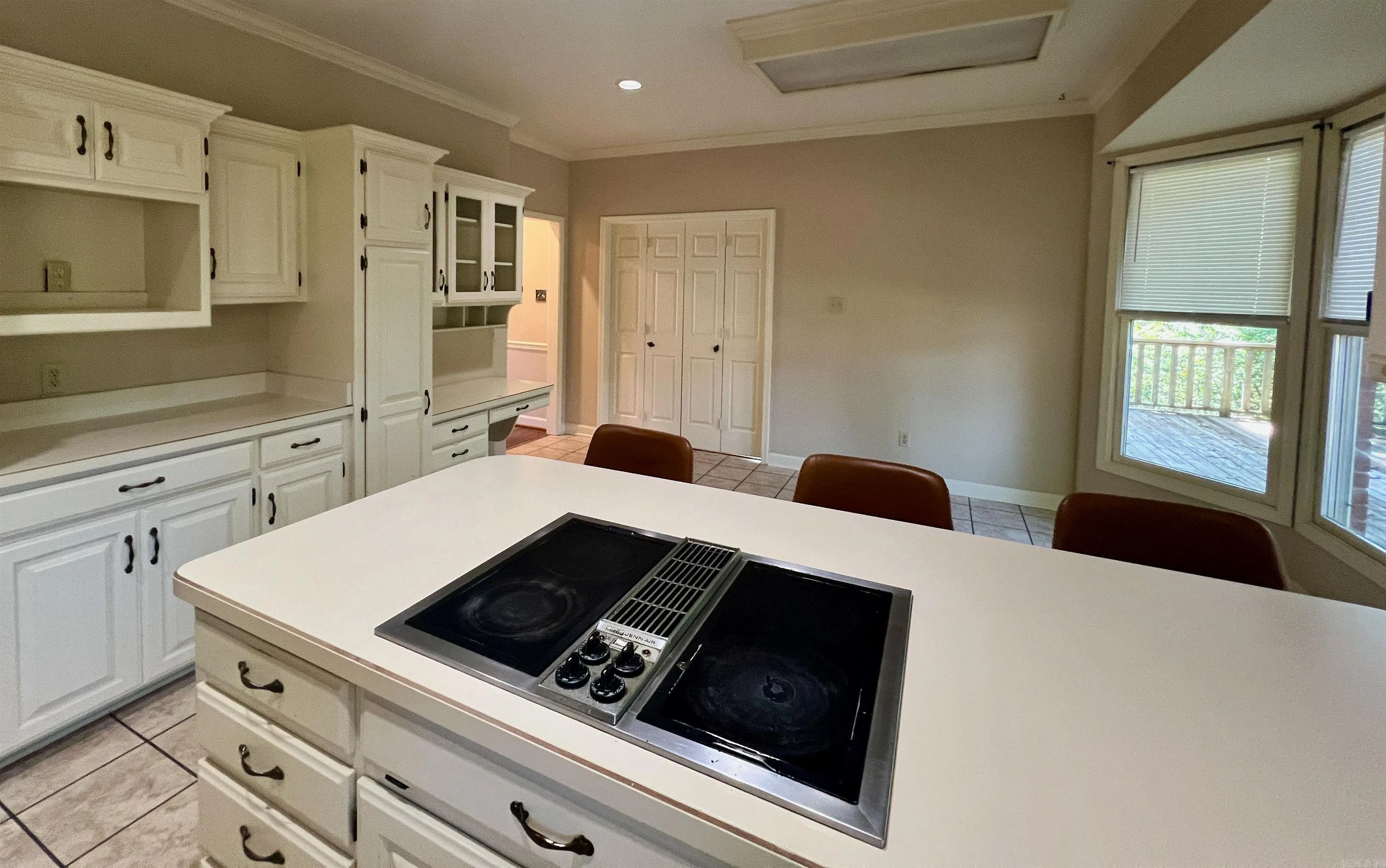 Little Rock, Arkansas 72211, United States, 5 Bedrooms Bedrooms, ,4 BathroomsBathrooms,Residential,Active,176763