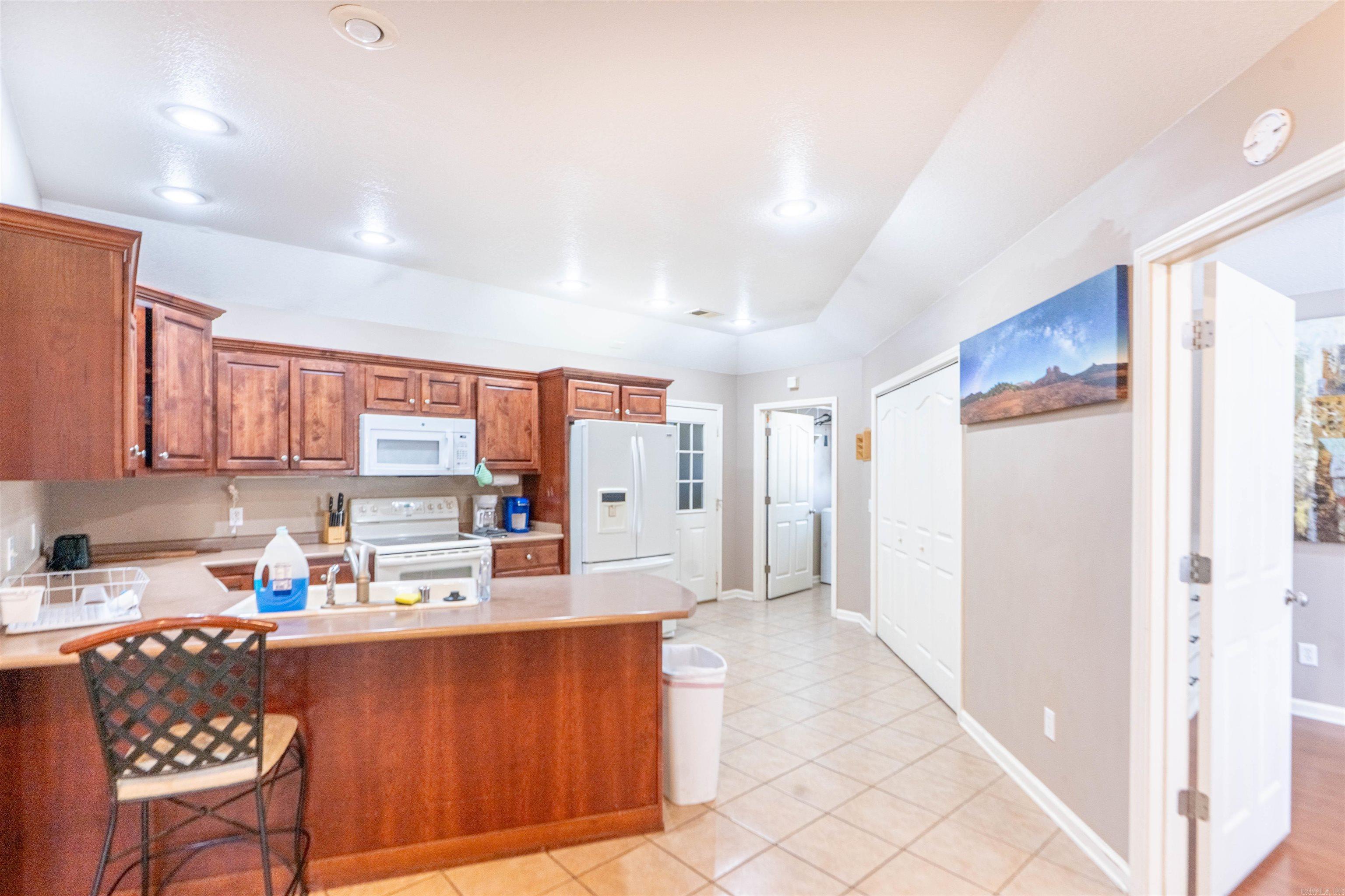 CALDWELL'S COLONY DRIVE - Residential