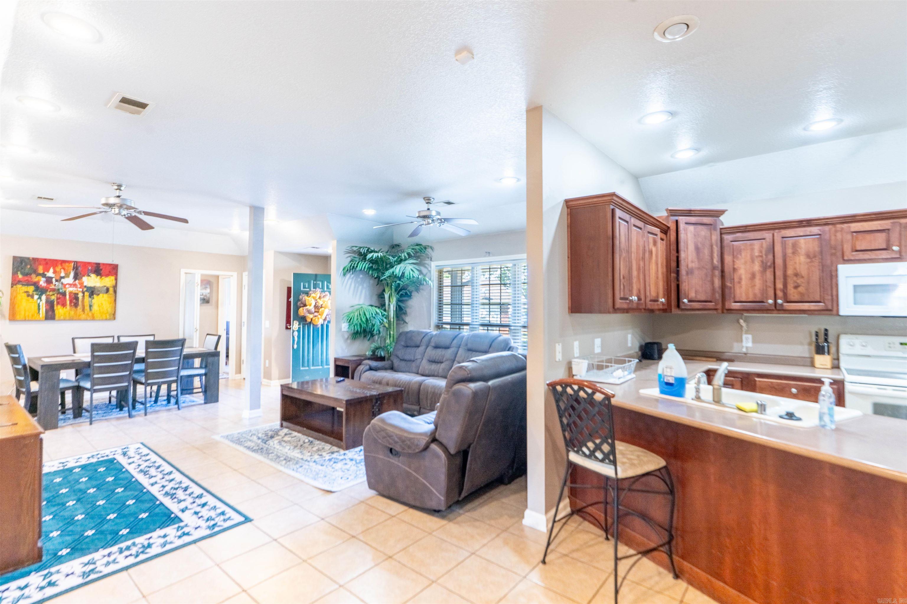 CALDWELL'S COLONY DRIVE - Residential