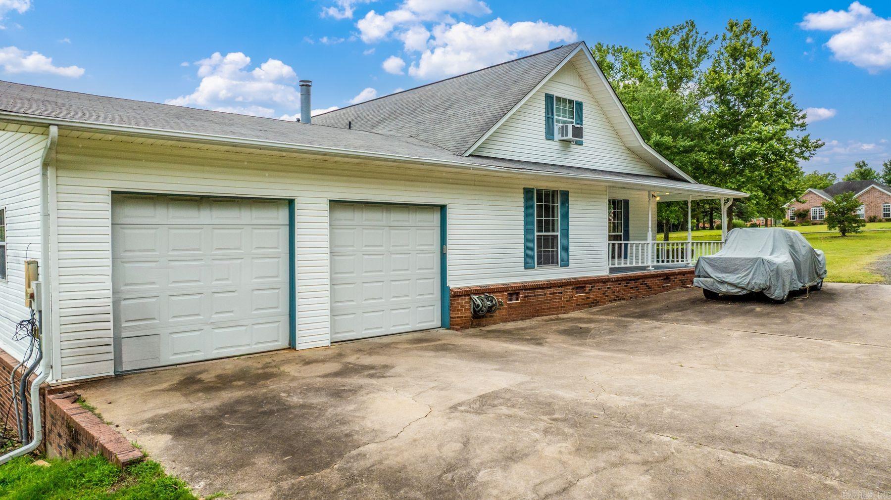 WOODIEL ACRES - Residential