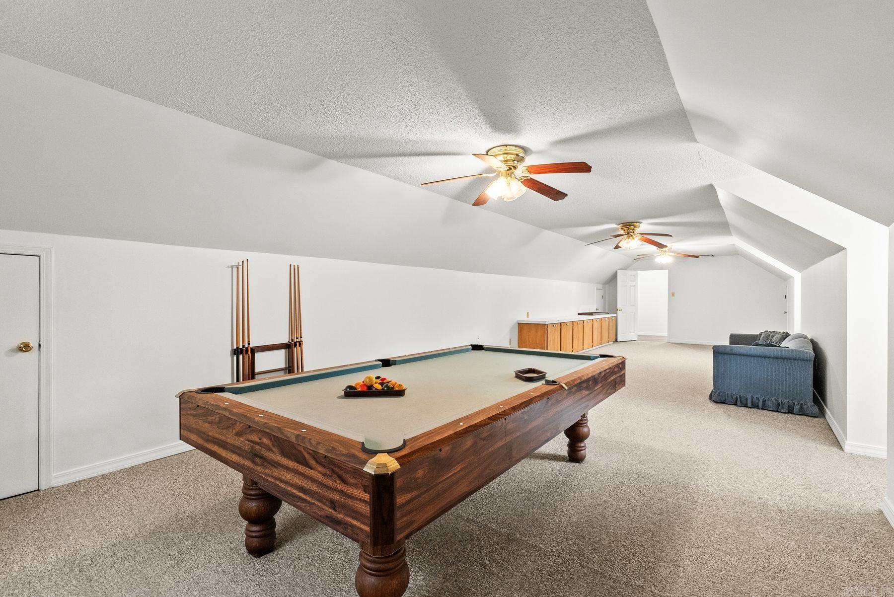 WOODIEL ACRES - Residential