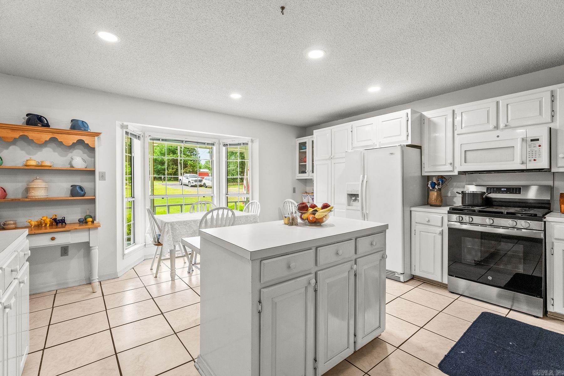 WOODIEL ACRES - Residential