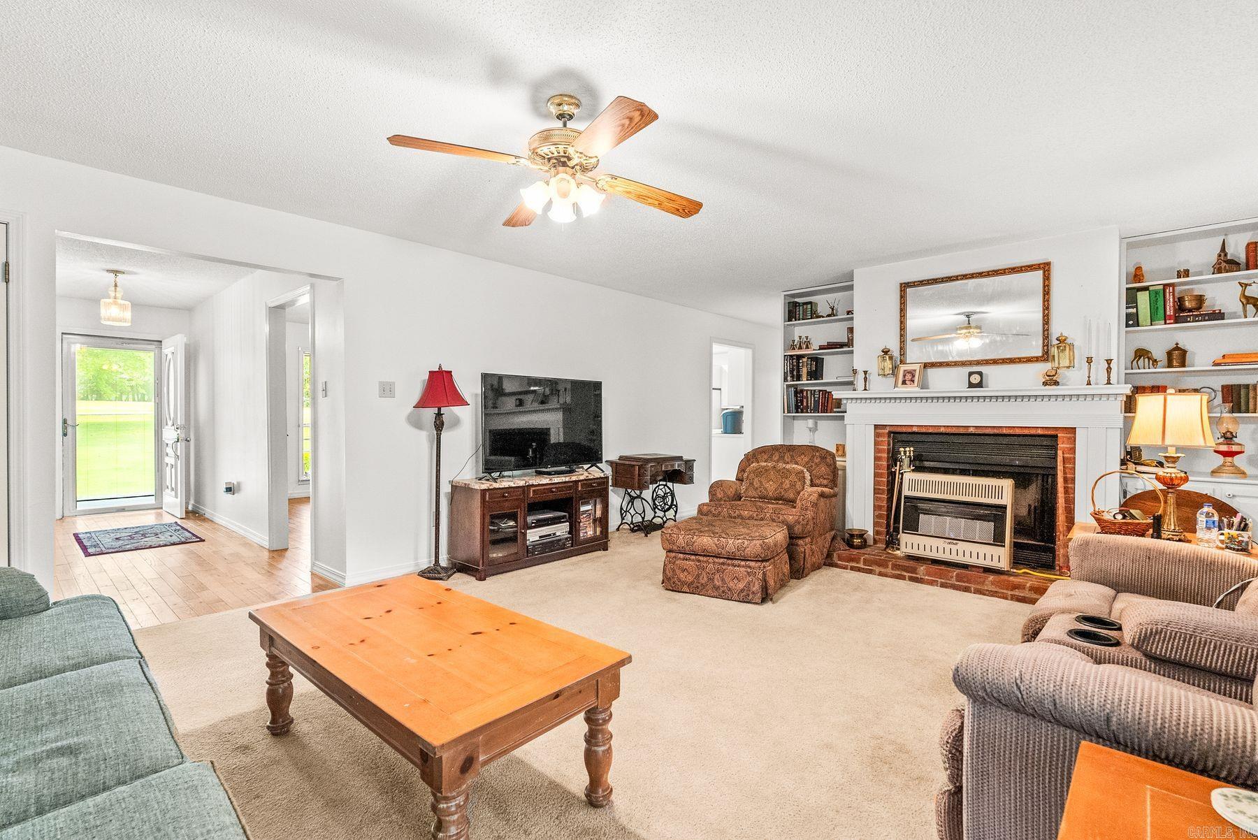 WOODIEL ACRES - Residential