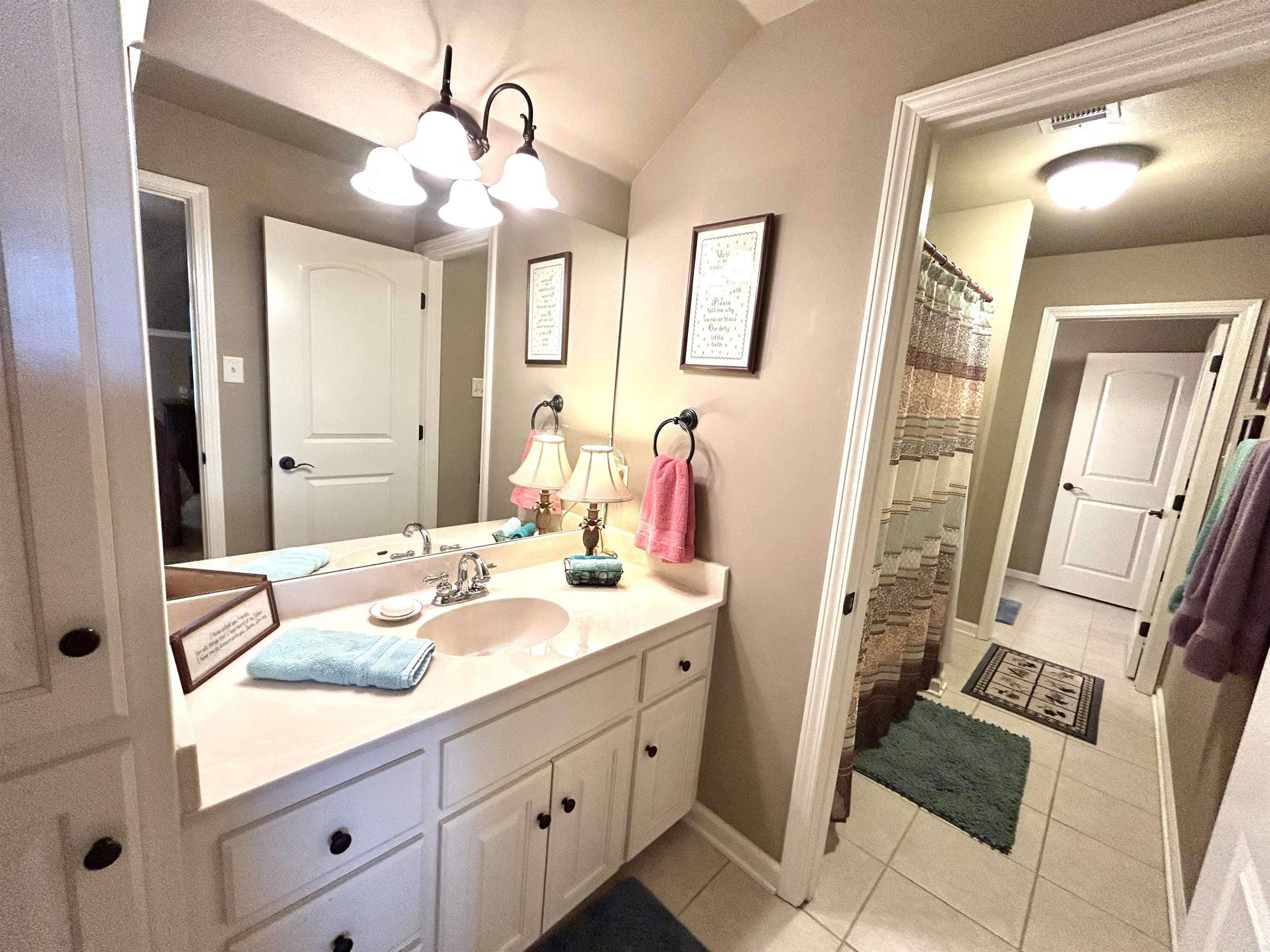 WELLINGTON POINTE ANNEX - Residential