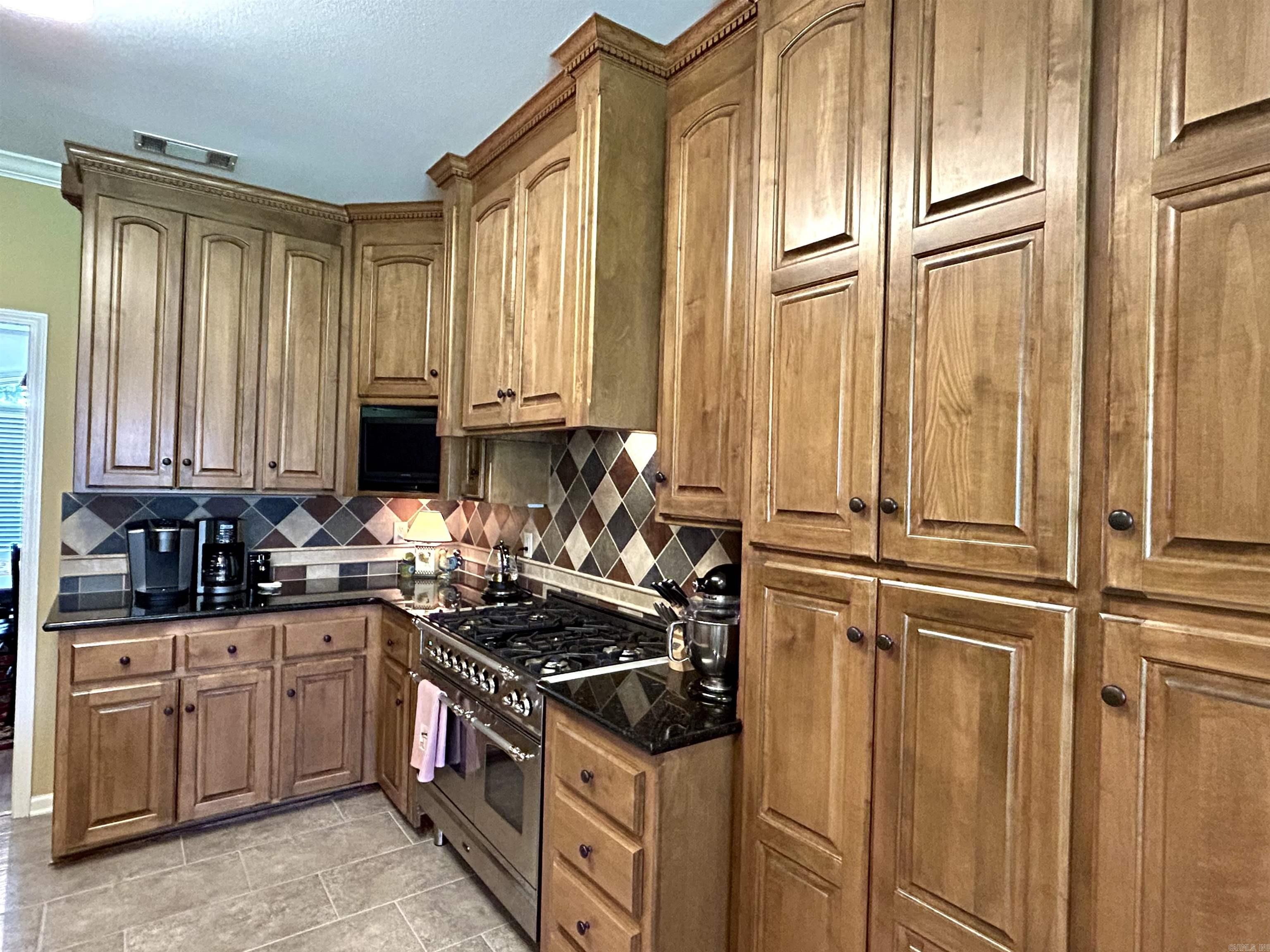 WELLINGTON POINTE ANNEX - Residential