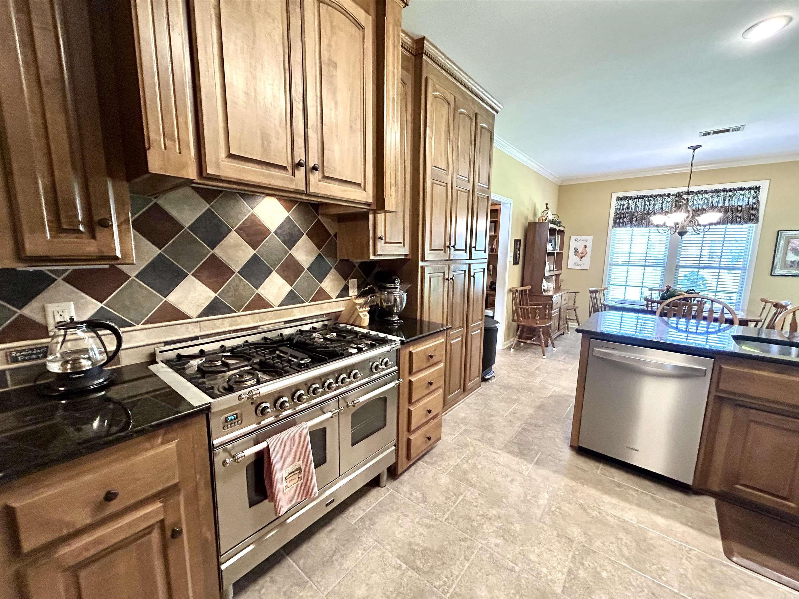 WELLINGTON POINTE ANNEX - Residential