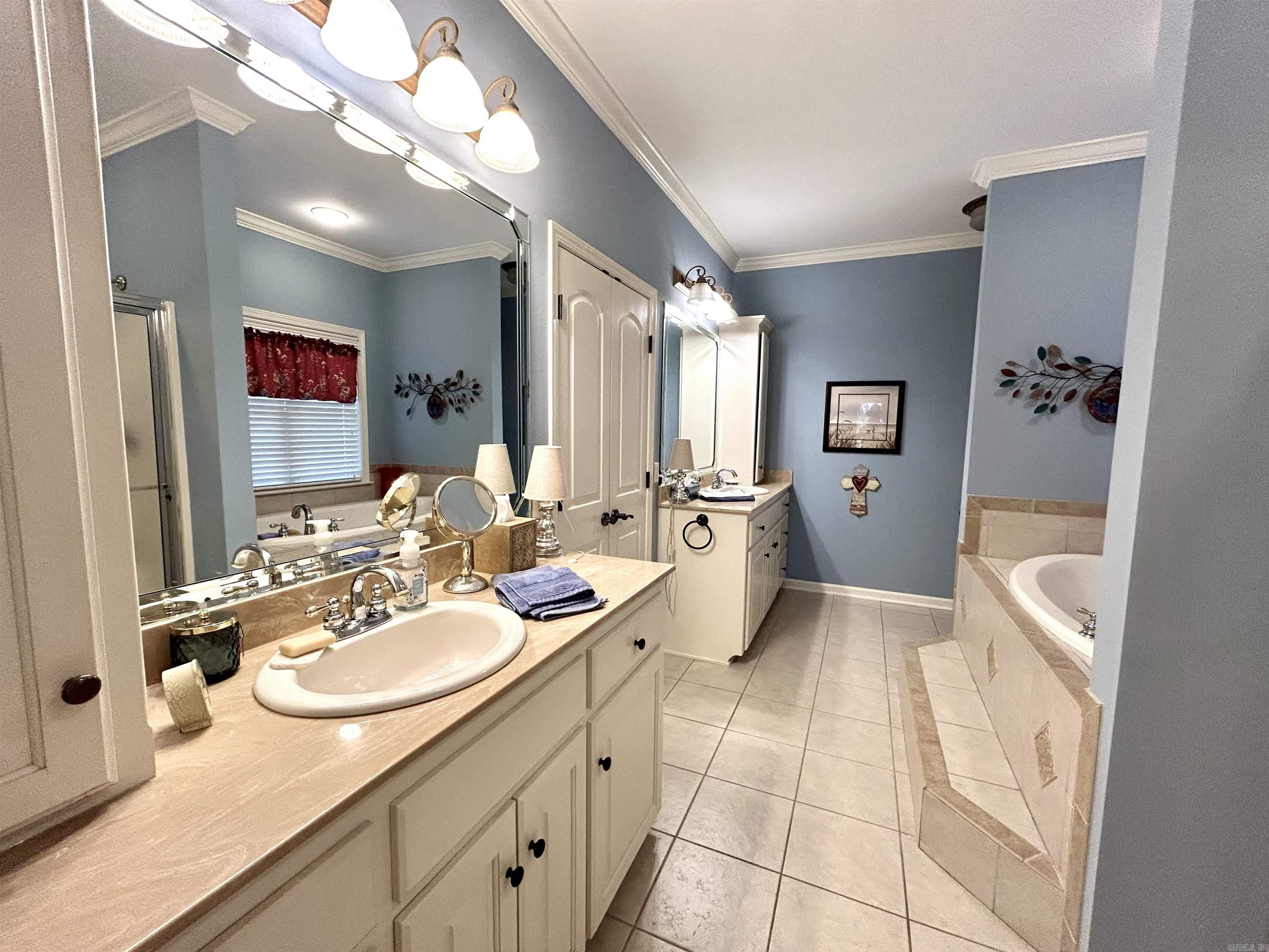 WELLINGTON POINTE ANNEX - Residential